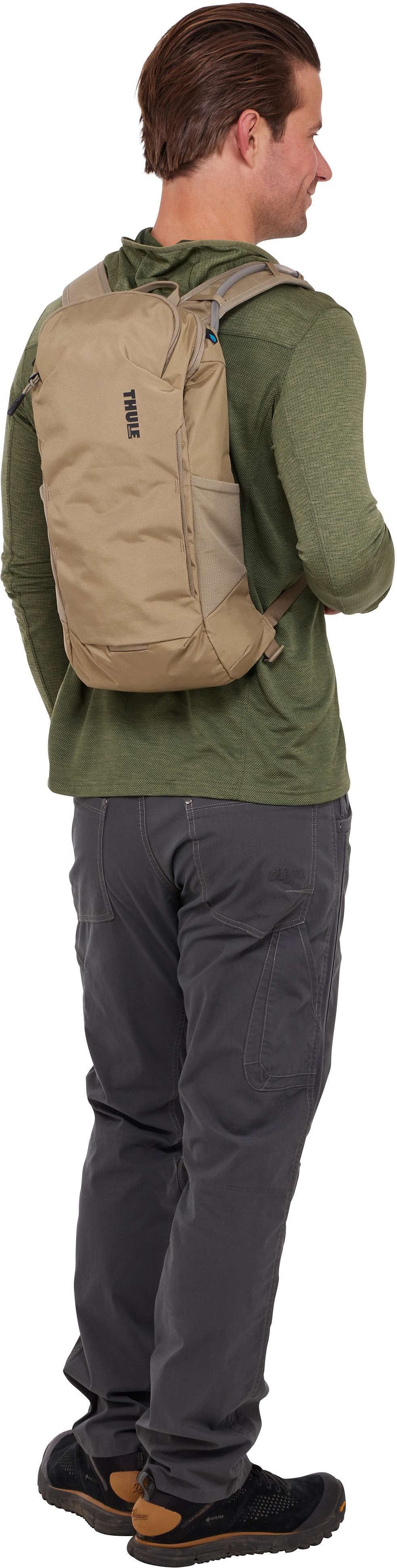 Thule AllTrail Hydration 10L Faded Khaki Wanderrucksack – Silhouettenansicht
