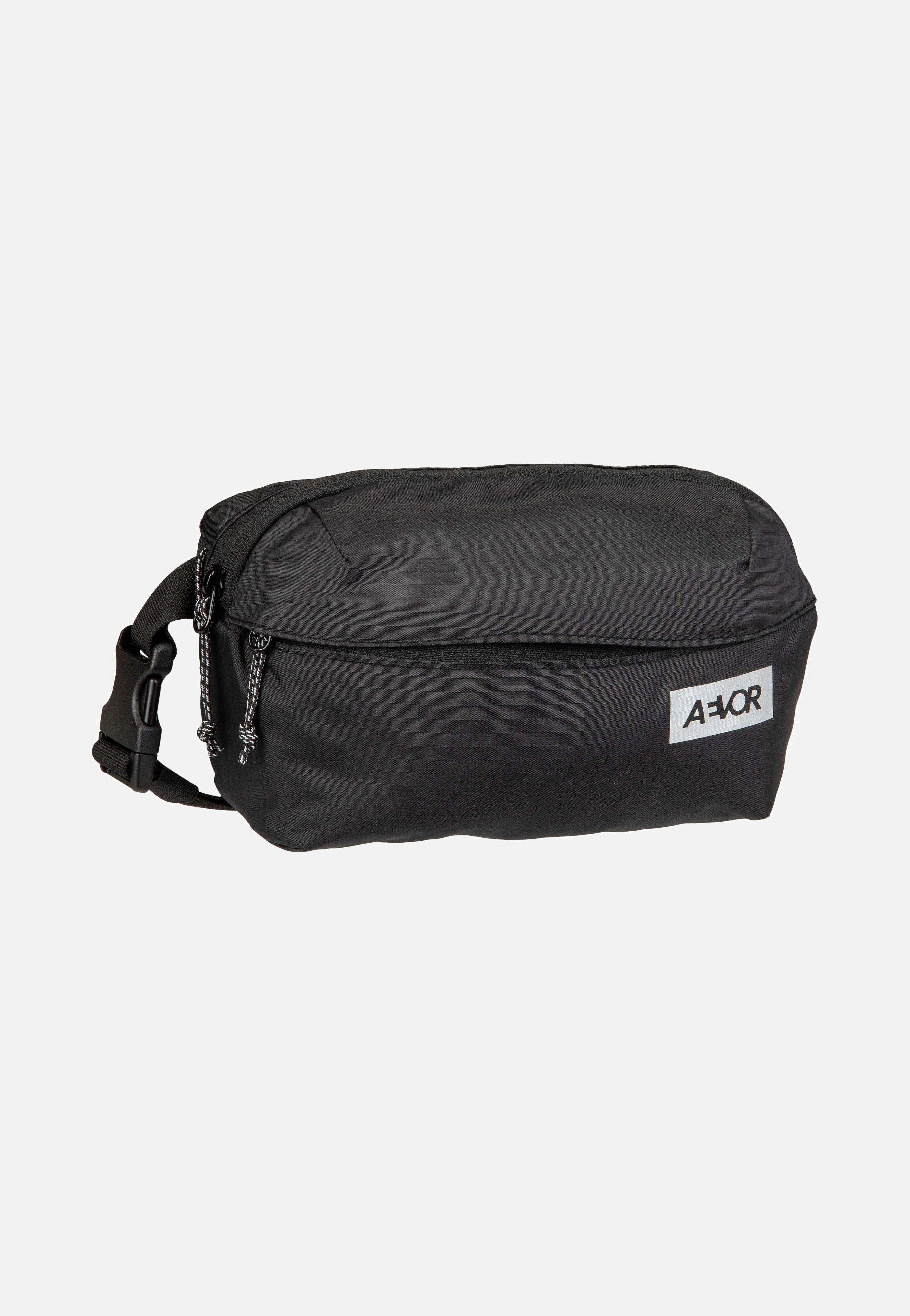 AEVOR Hip Bag Ease Ripstop Black Bauchtasche