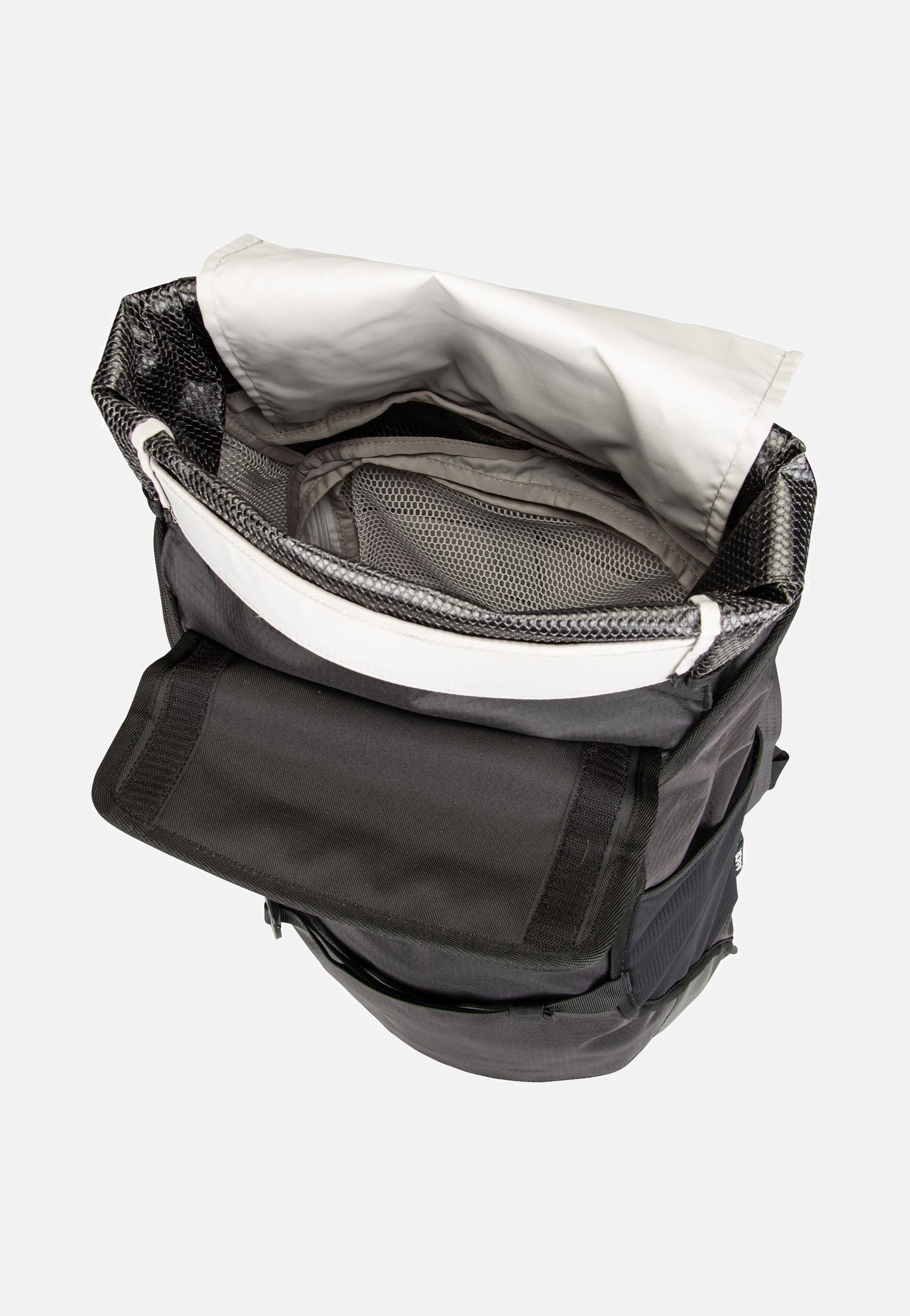AEVOR Travel Pack Proof Black Rucksack