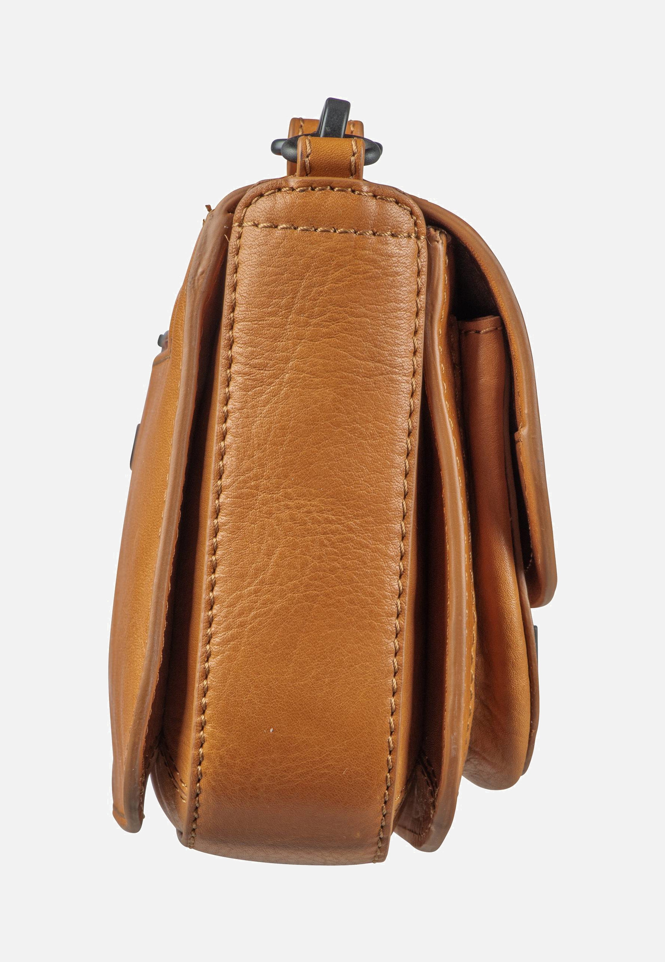 aunts & uncles Mrs. Waffle Caramel Saddle Bag
