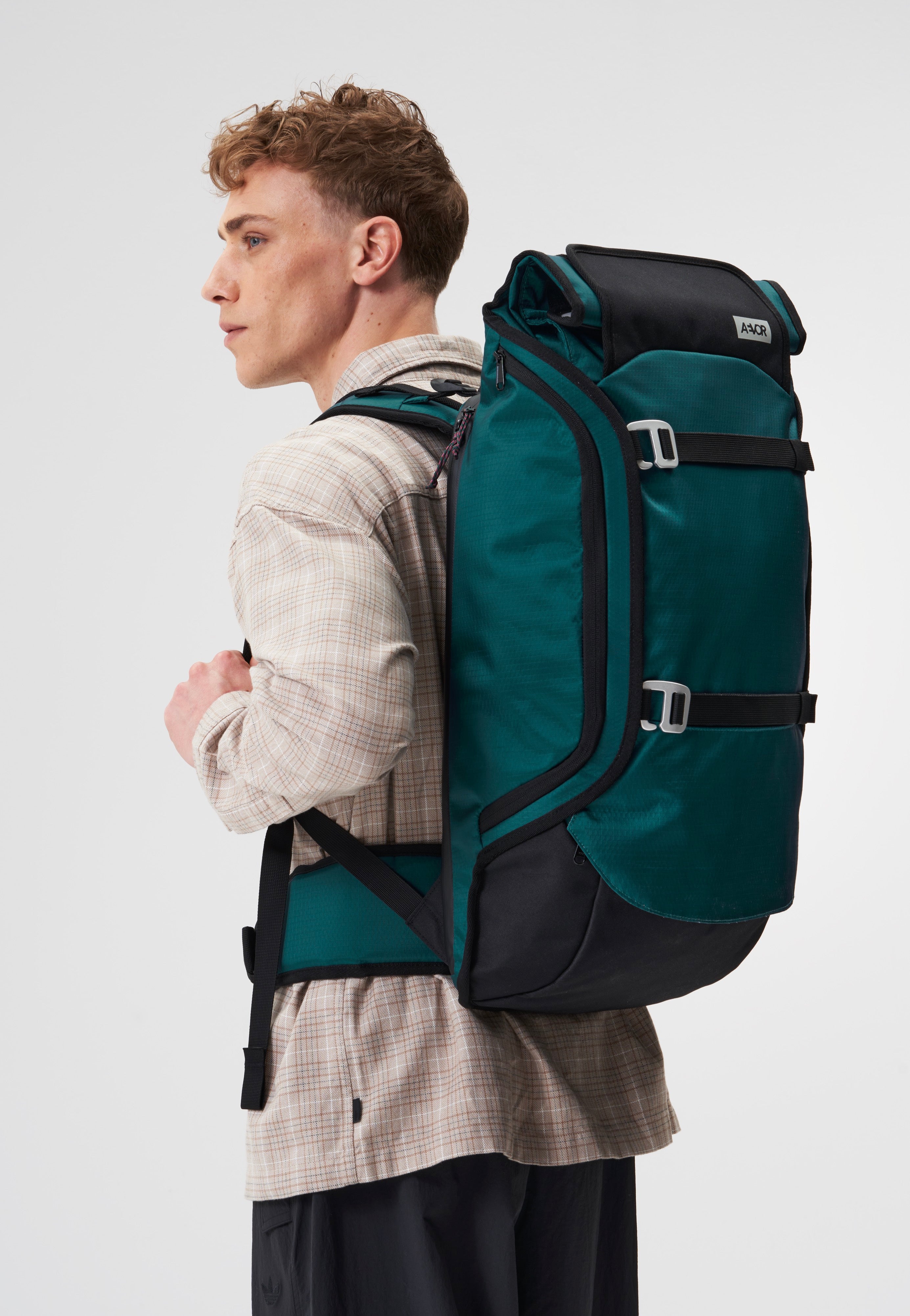 AEVOR Travel Pack Proof Evergreen Travel Rucksack