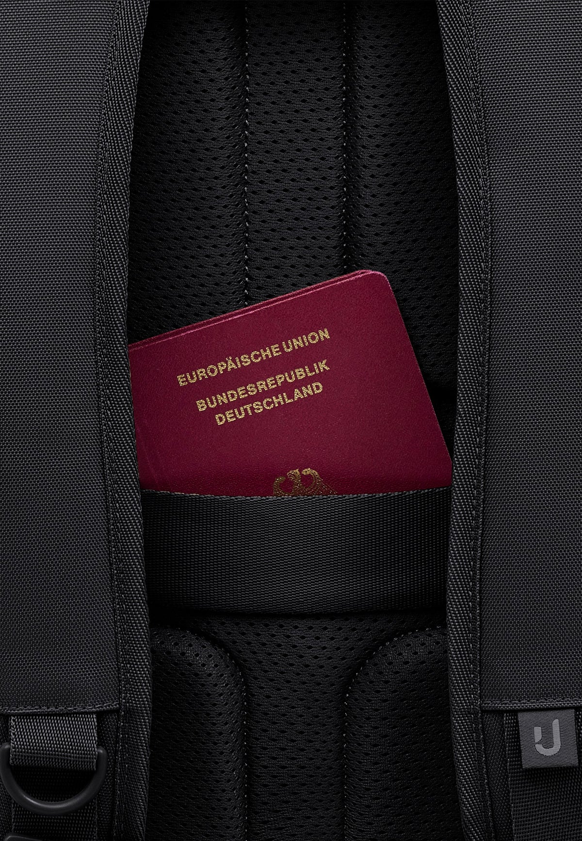 Johnny Urban Finn Large Black Rucksack