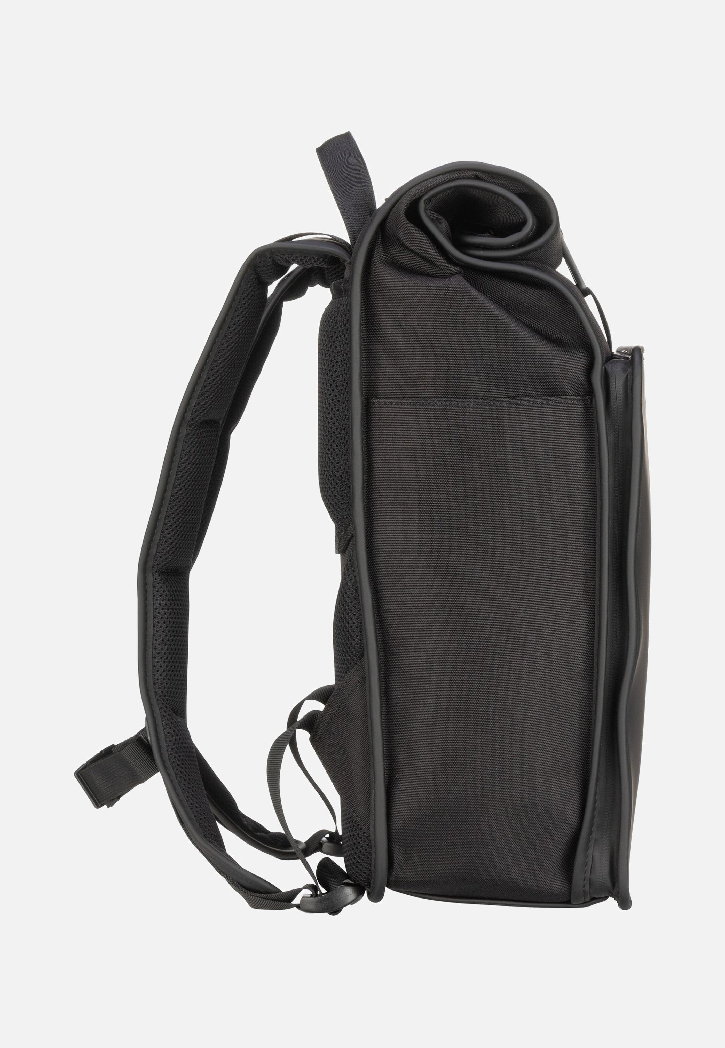 Kapten & Son - Lund Pro All Black - Rolltop Backpack | Neutral-Image