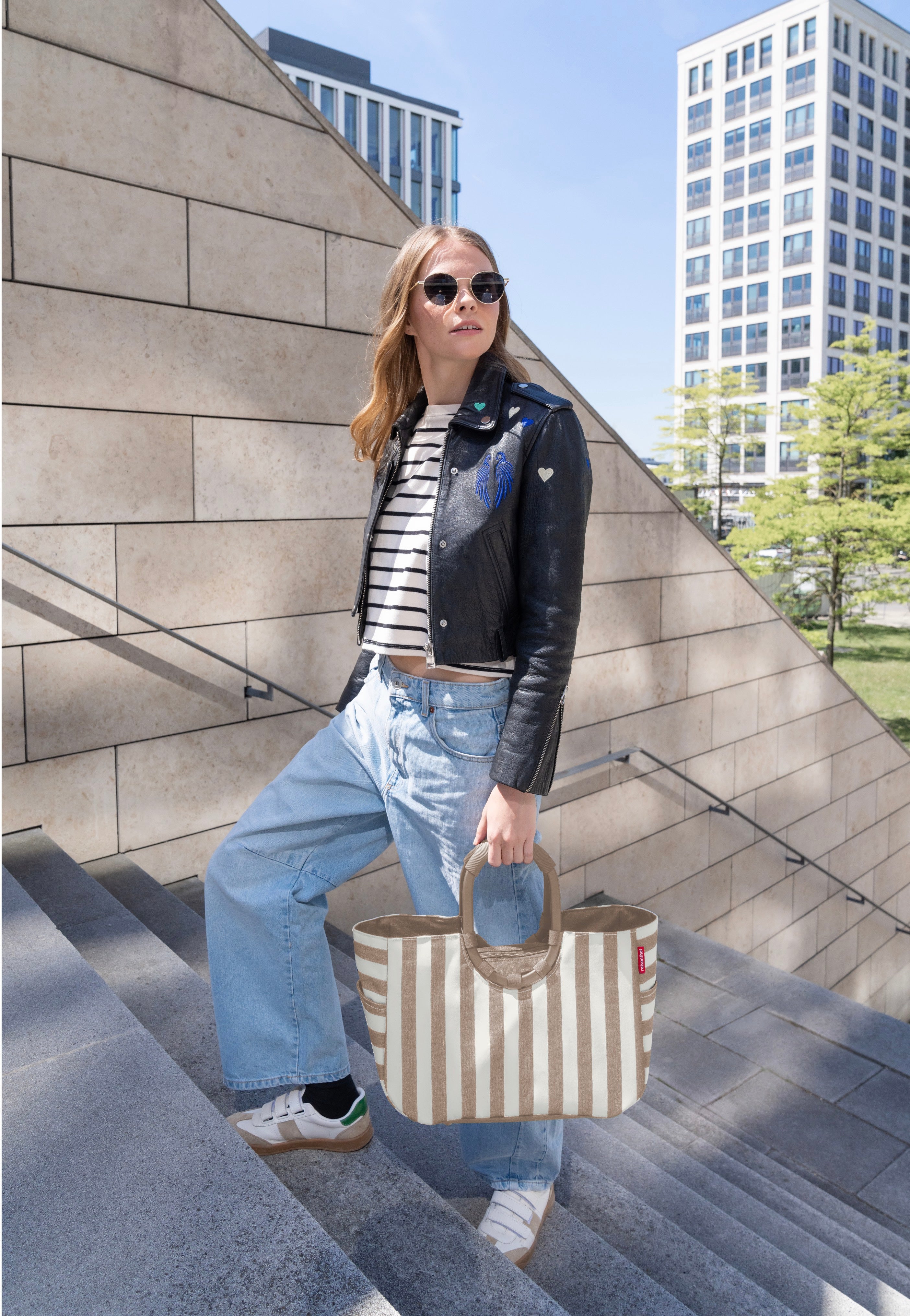 reisenthel Loopshopper M Summerstripes Coffee Einkaufskorb