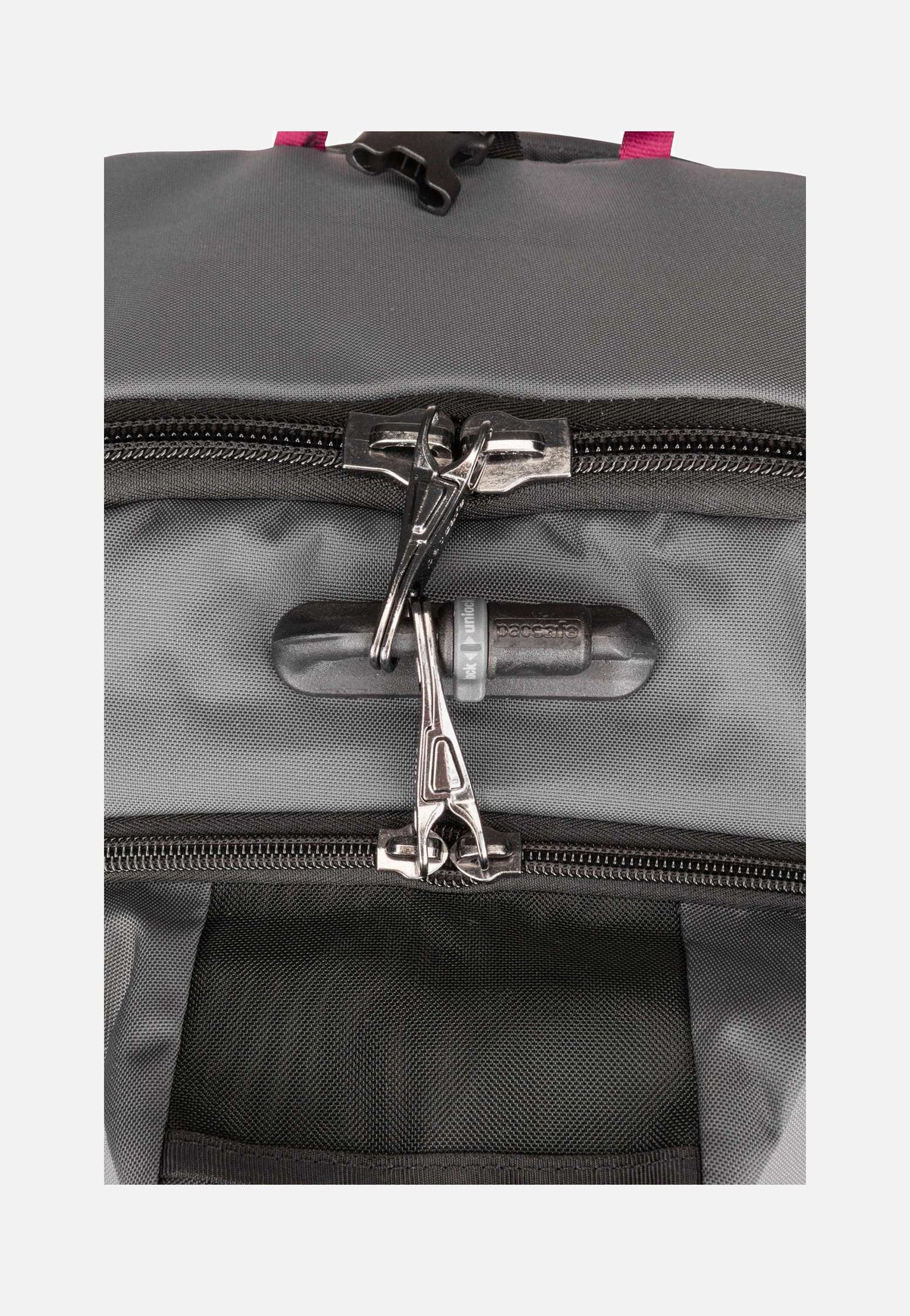 Pacsafe EXP45 Carry-On Travel Slate Reiserucksack
