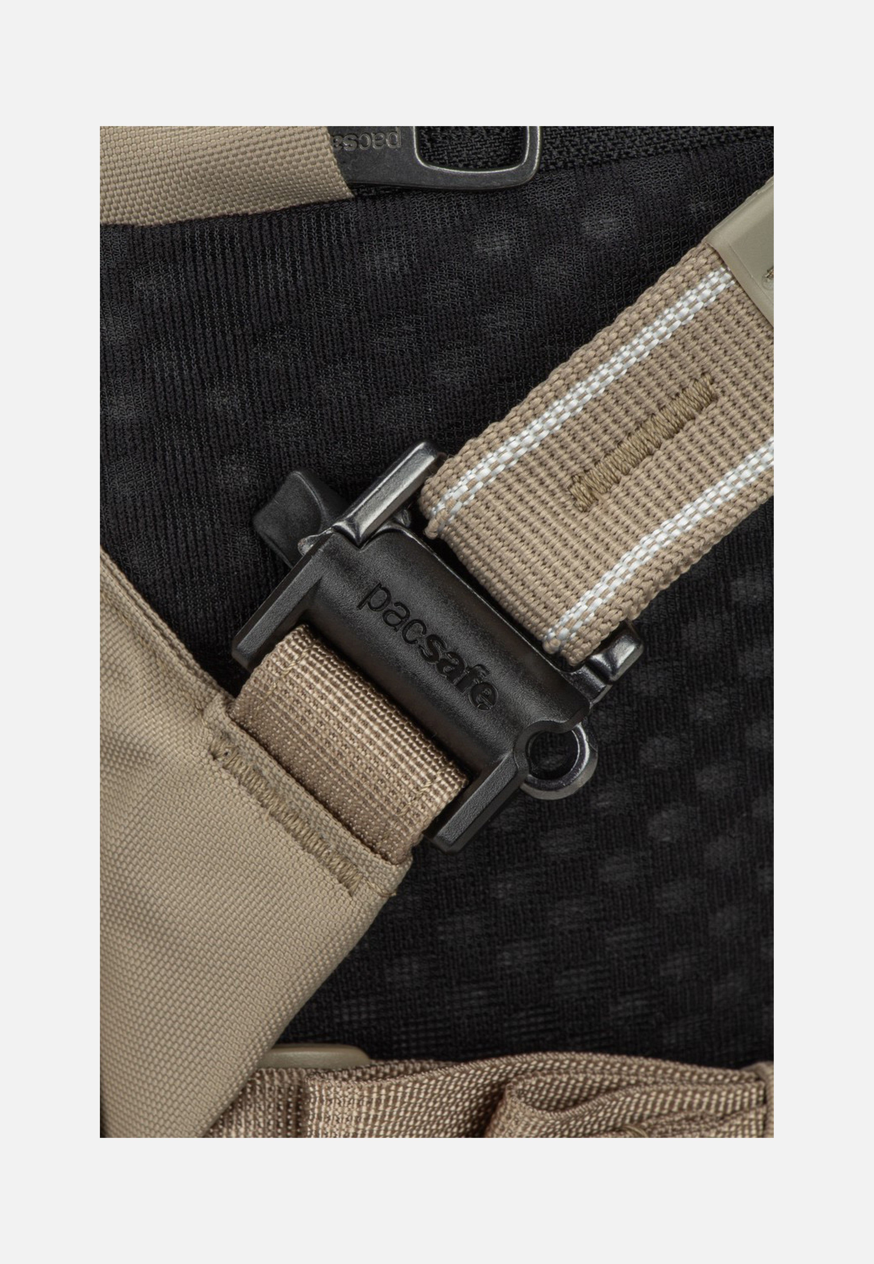 Pacsafe V 16L All-Around Beige Rucksack