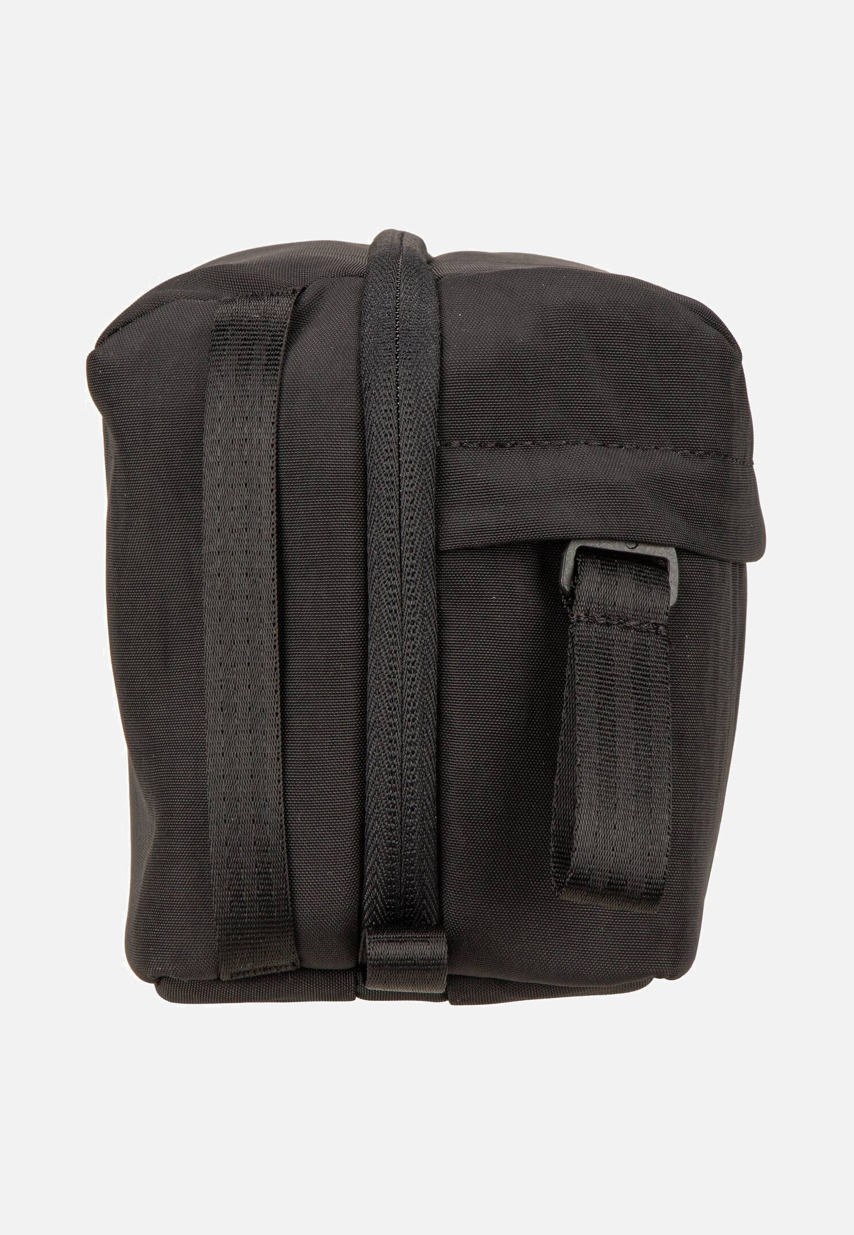 pinqponq - Washbag Crinkle Black - Toiletry Bag | Neutral-Image