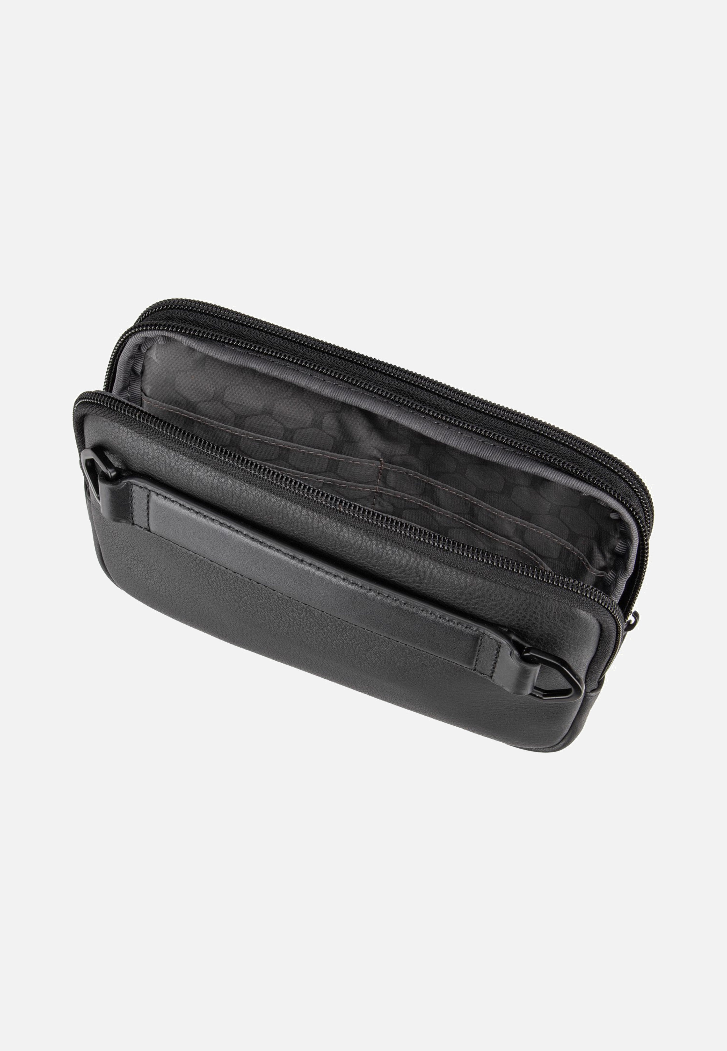 Porsche Design Roadster Leather Evo Travel Po Black Umhängetasche