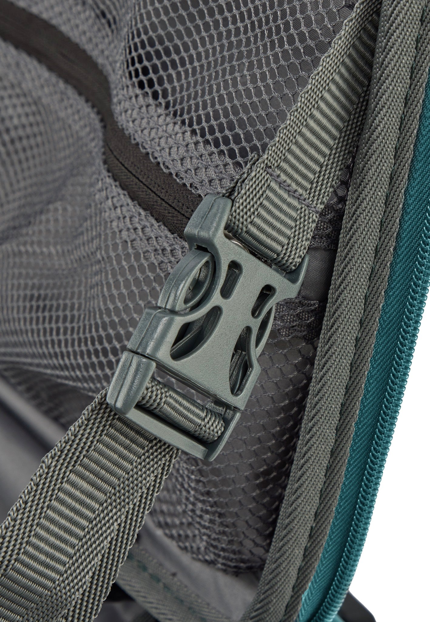 Stratic Novium ML Trolley S Petrol Suitcase