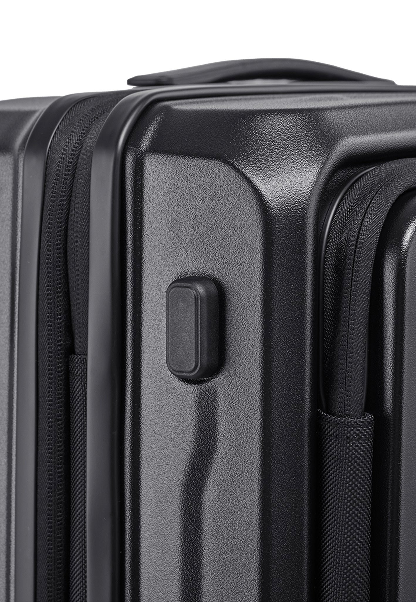 Stratic Phoenix ML Trolley M Black Suitcase
