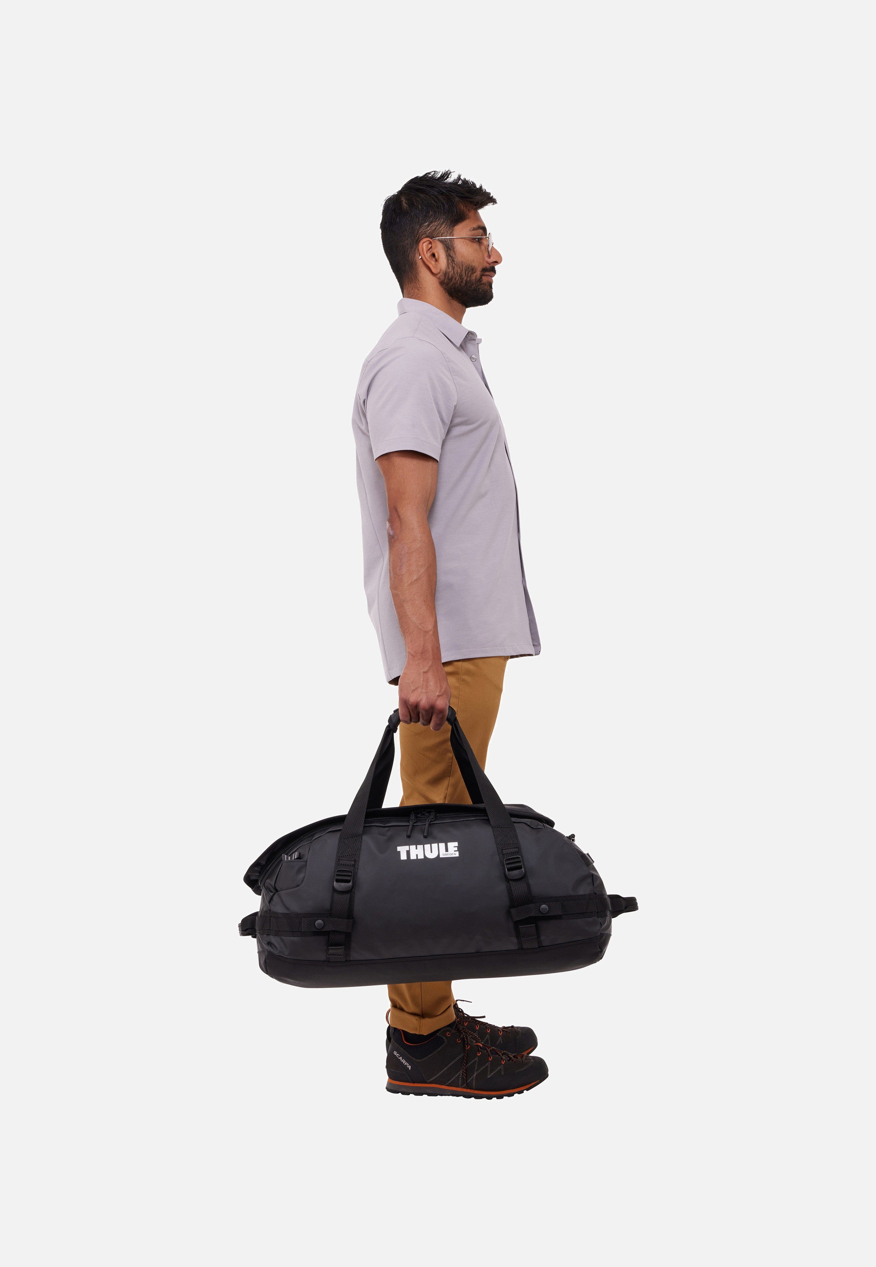 Thule - Chasm 40L Black - Dufflebag | Neutral-Image