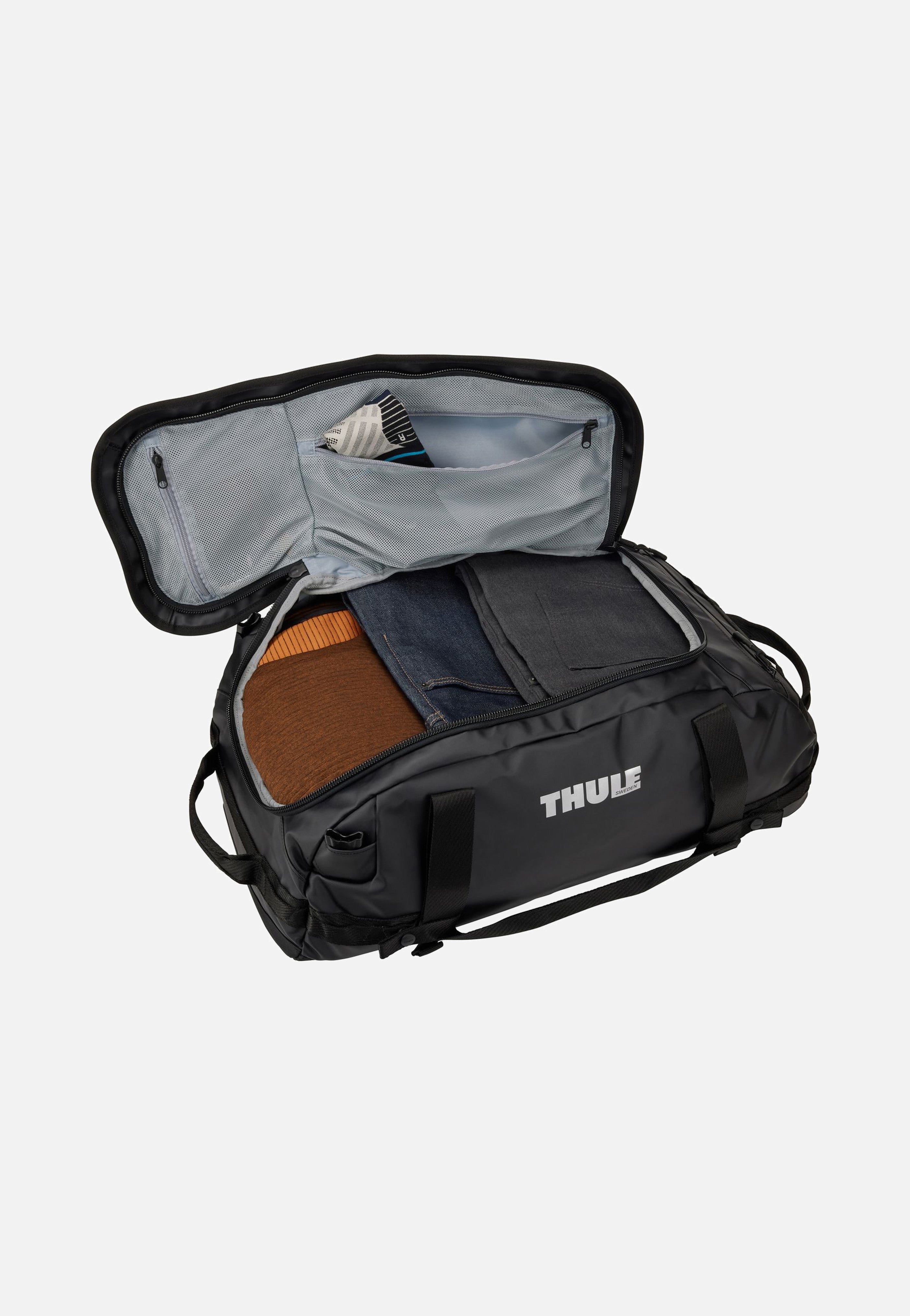 Thule - Chasm 40L Black - Dufflebag | Neutral-Image