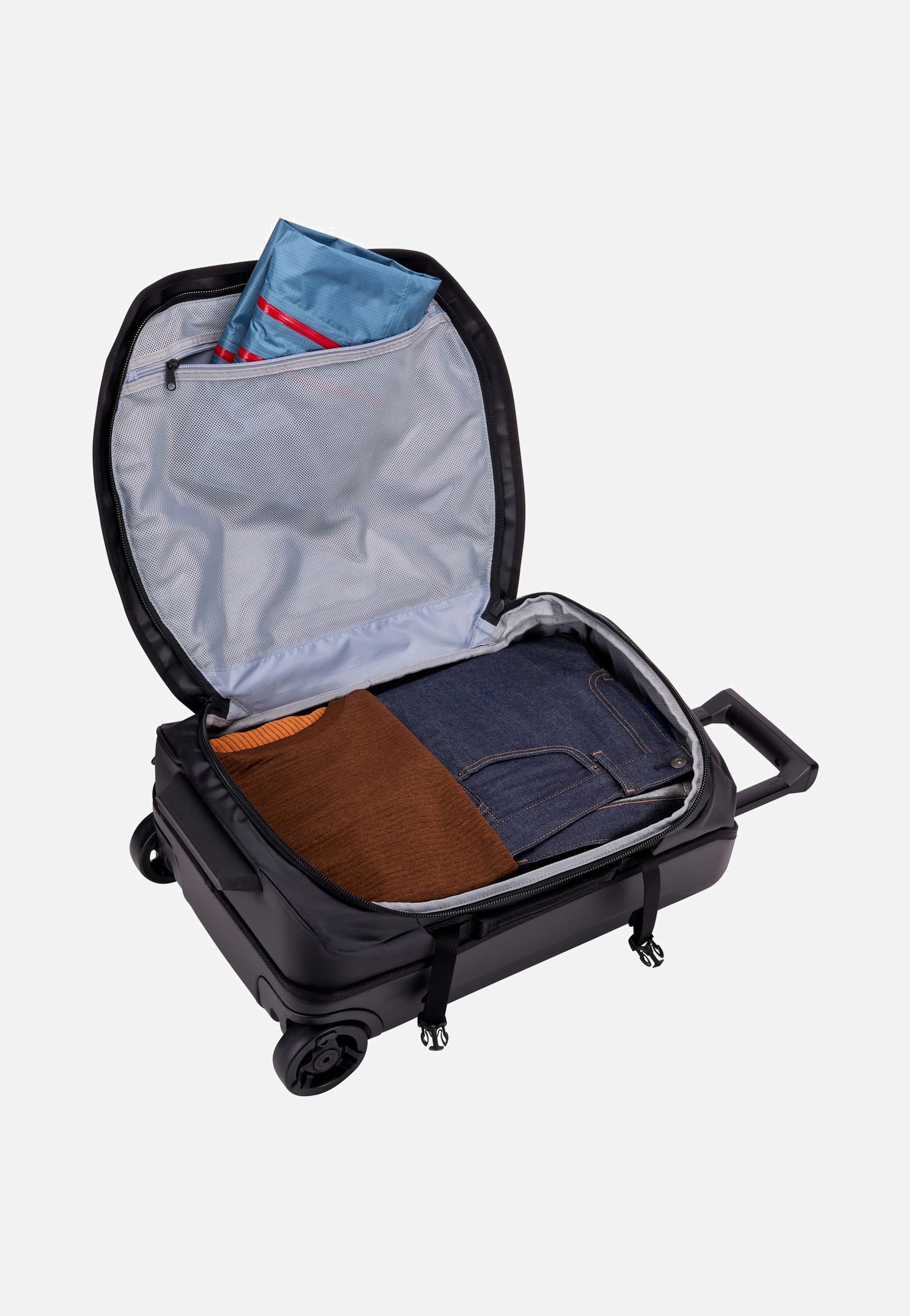 Thule Chasm Wheeled Carry-On Duffel Black Koffer