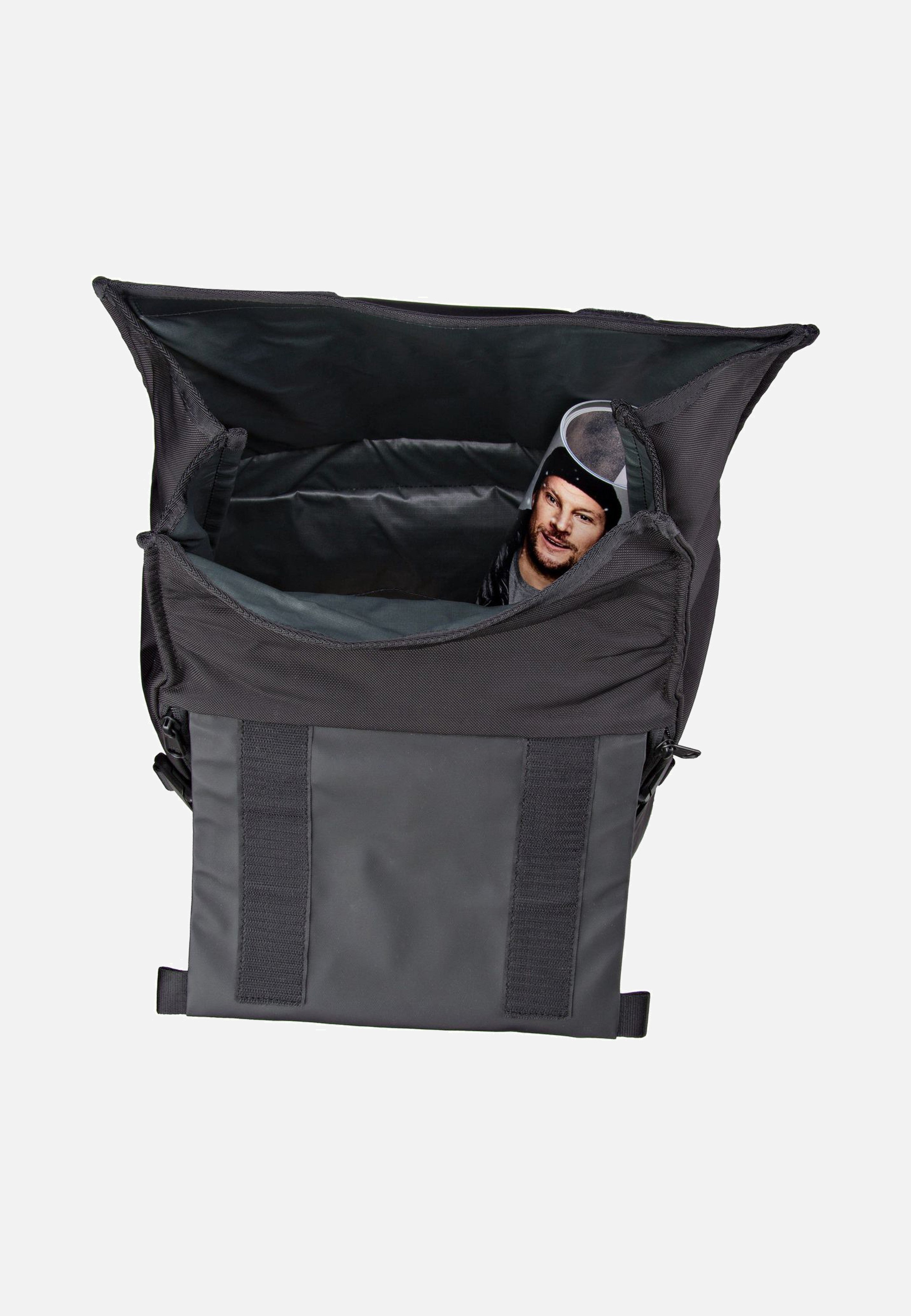 Timbuk2 - Clark Pack Jet Black - Rolltop Backpack | Neutral-Image