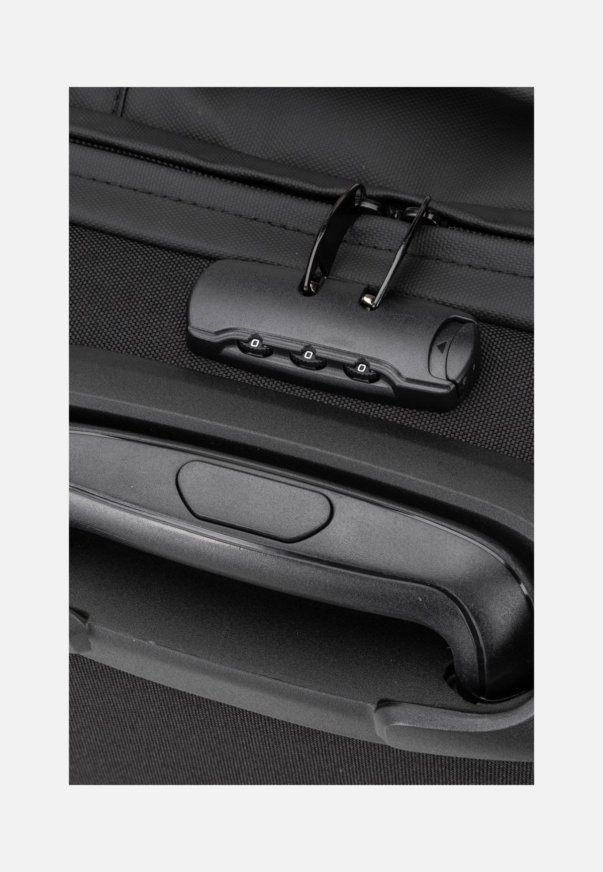 travelite Bolonia Wheeled Duffle S Black Reisetasche mit Rollen
