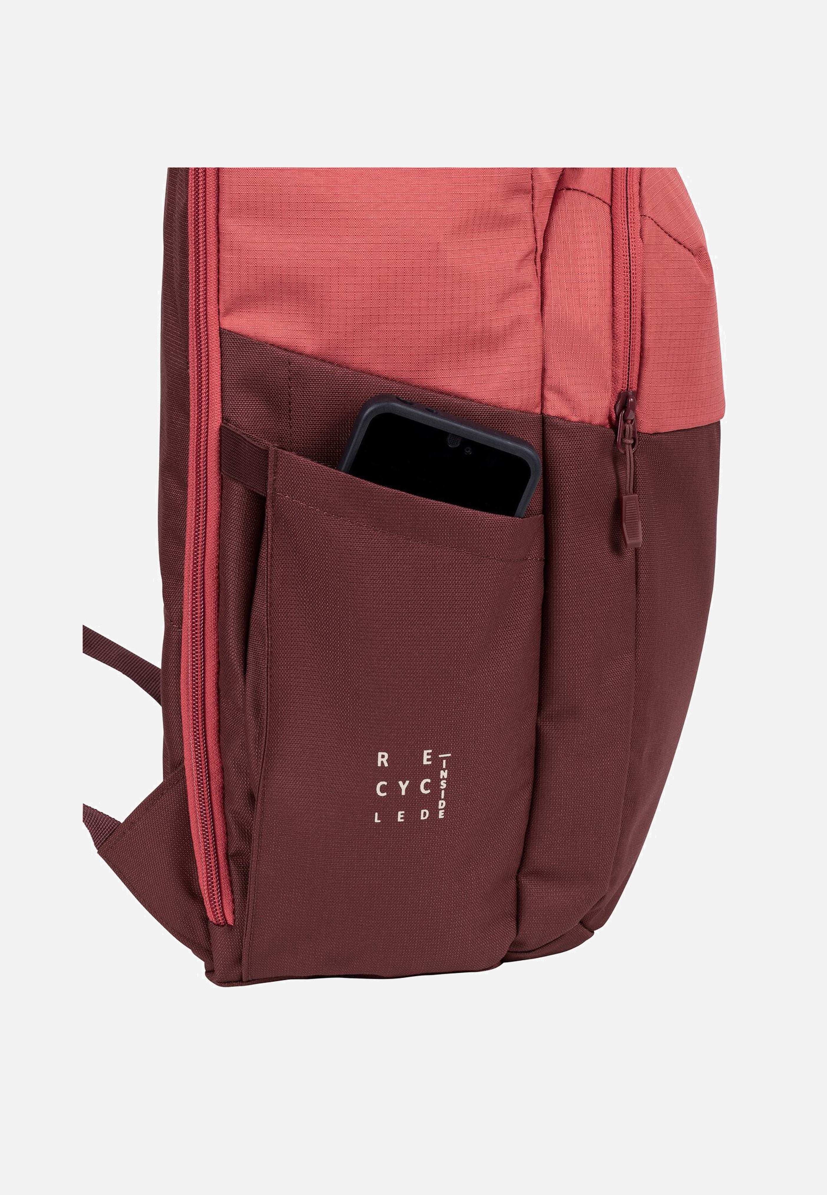 Vaude - Okab II Dark Cherry - Rolltop Backpack | Neutral-Image