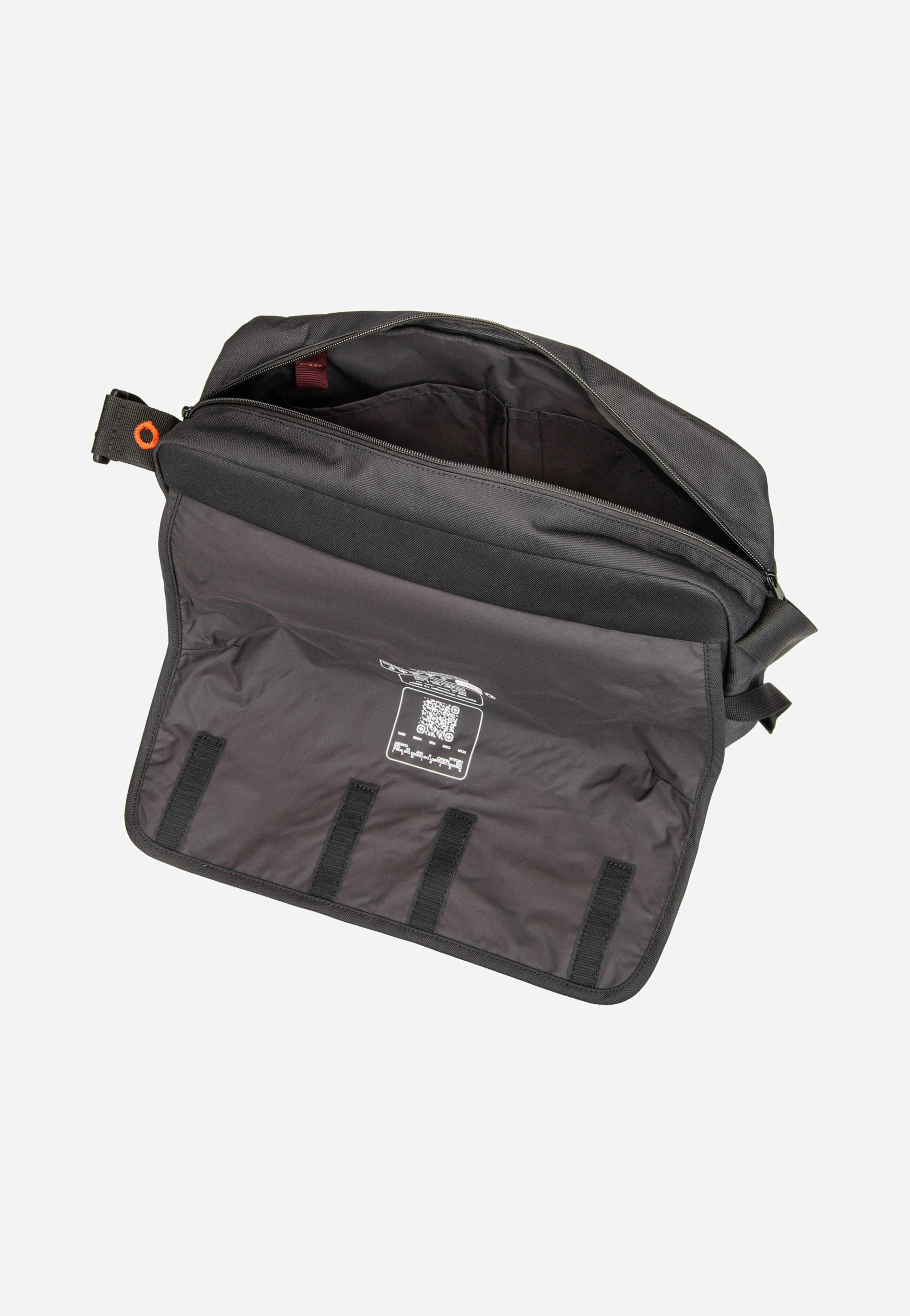 Vaude Coreway Messenger 13 Black Messenger Bag