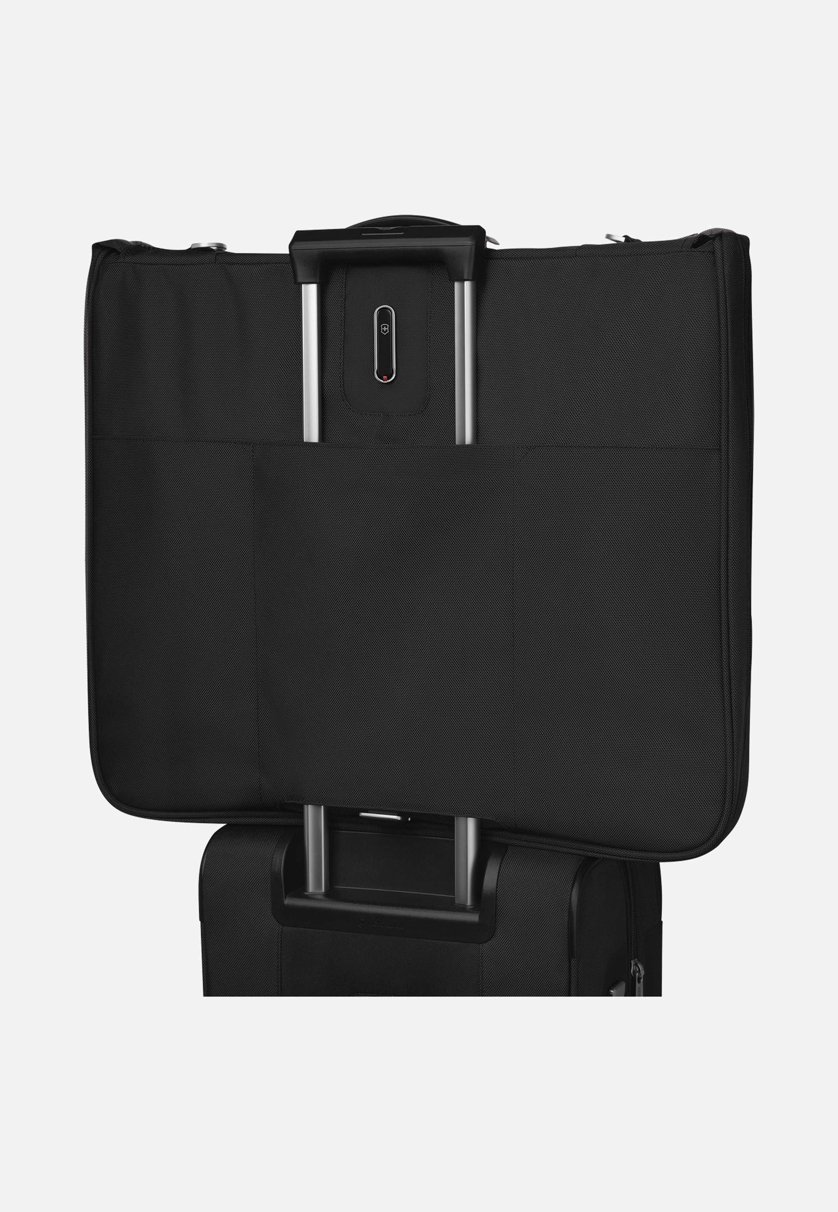 Victorinox Werks Traveler 7.0 Garment Bag Black Garment Bag