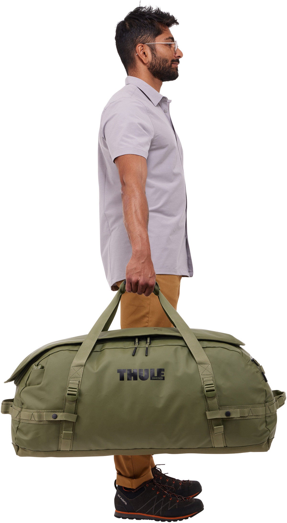 Thule Chasm 90L Olivine Dufflebag – Silhouettenansicht
