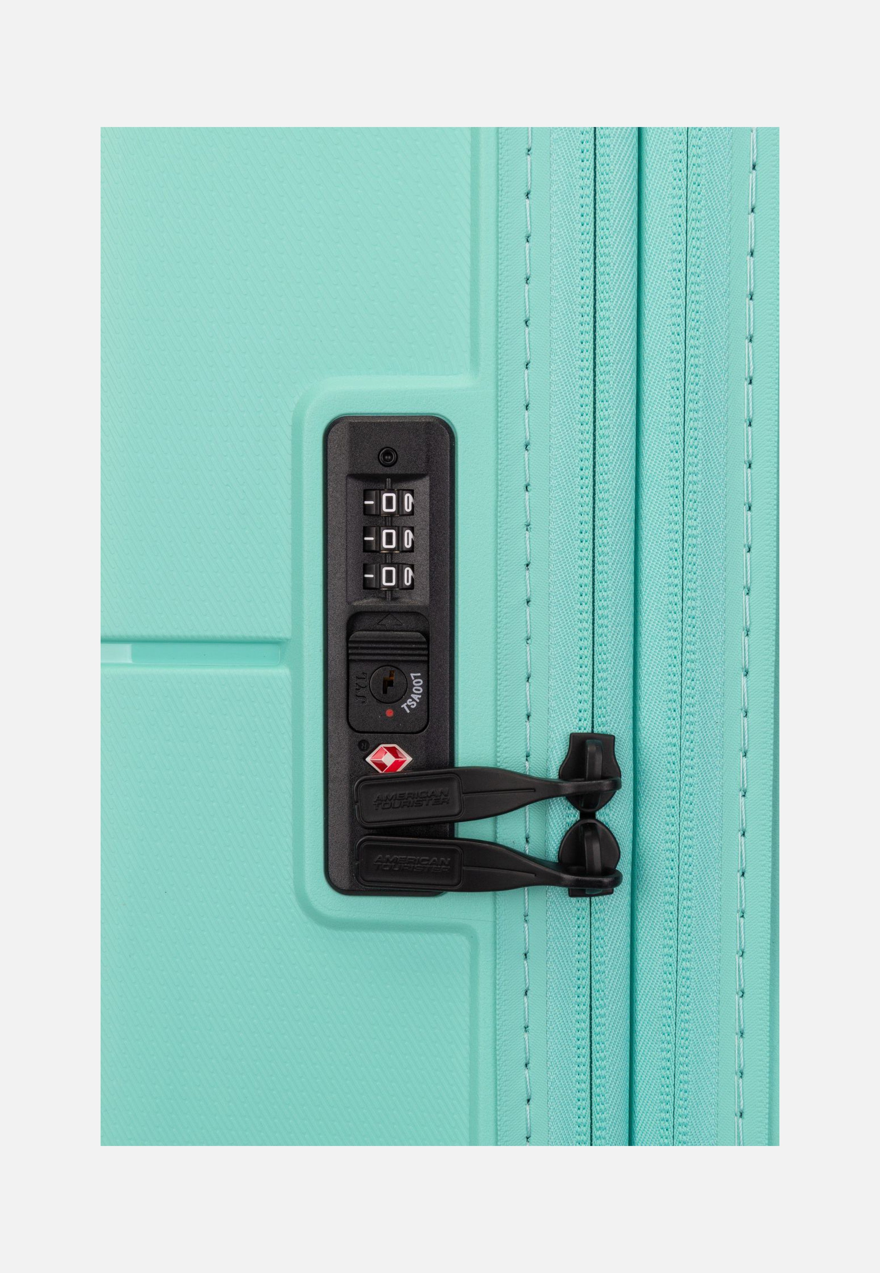 American Tourister - Dashpop Spinner 67 EXP Aqua Sky - Suitcase | Neutral-Image