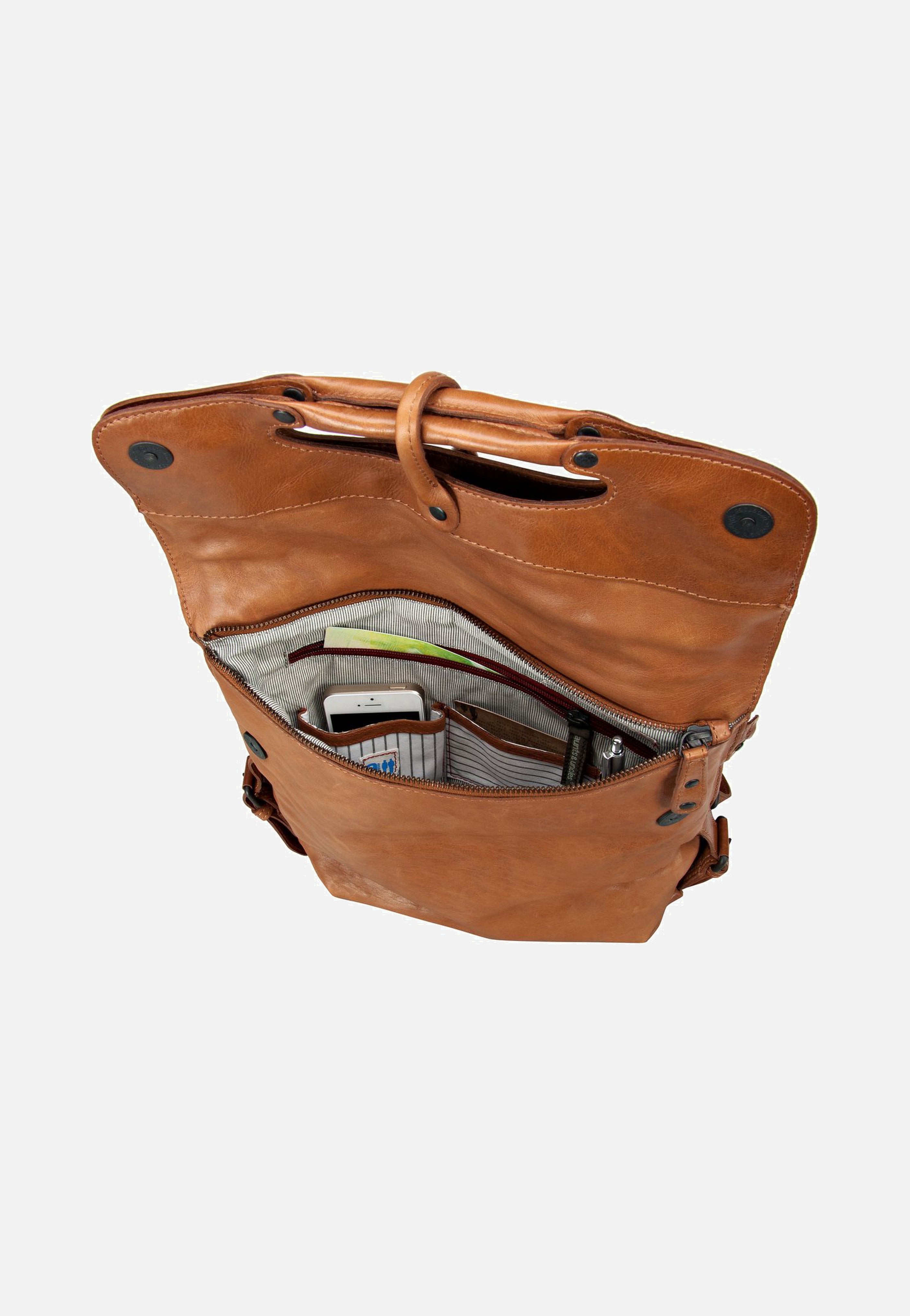 aunts & uncles - Mrs. Mince Pie Caramel - Backpack | Women-Image