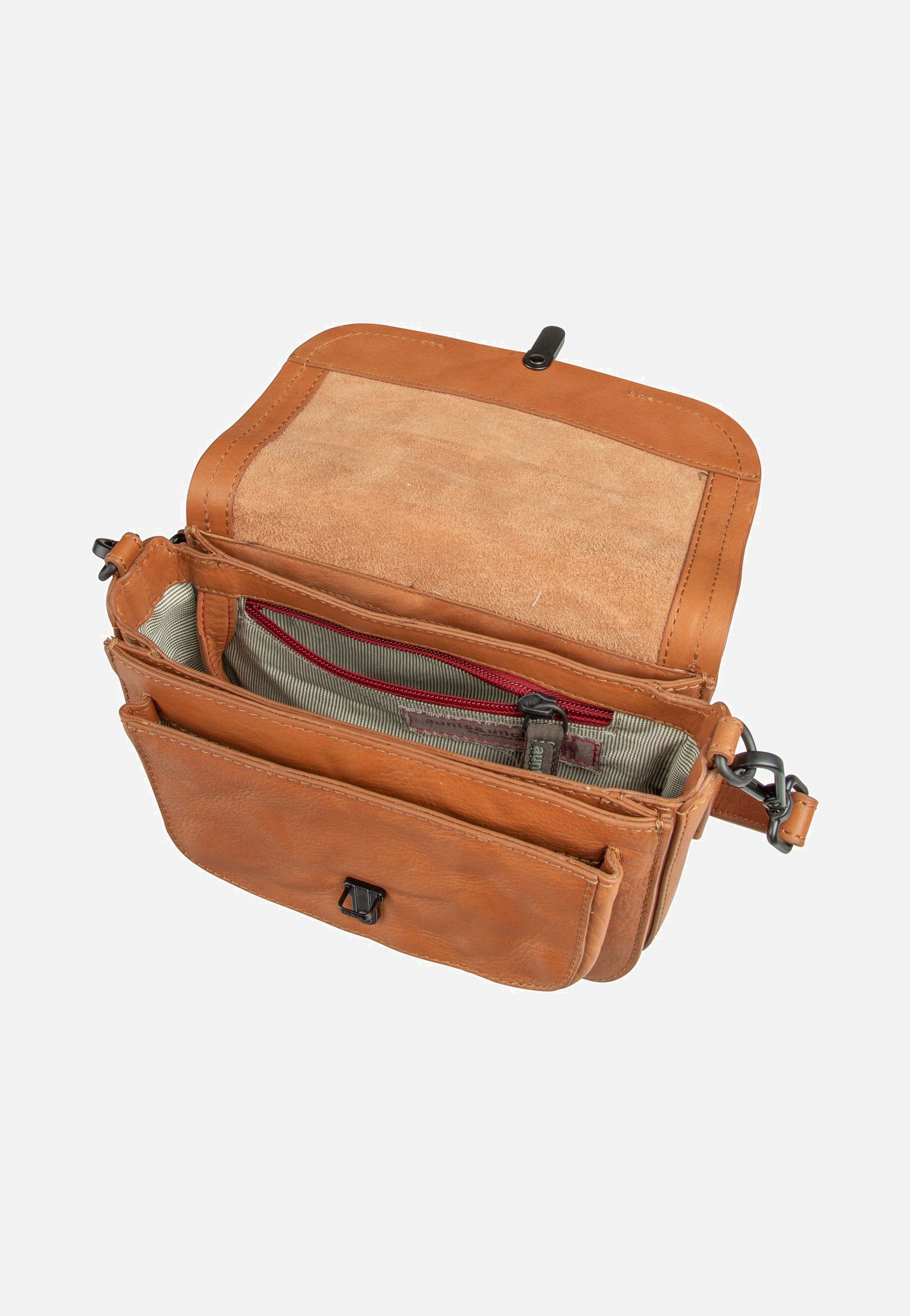 aunts & uncles Mrs. Waffle Caramel Saddle Bag