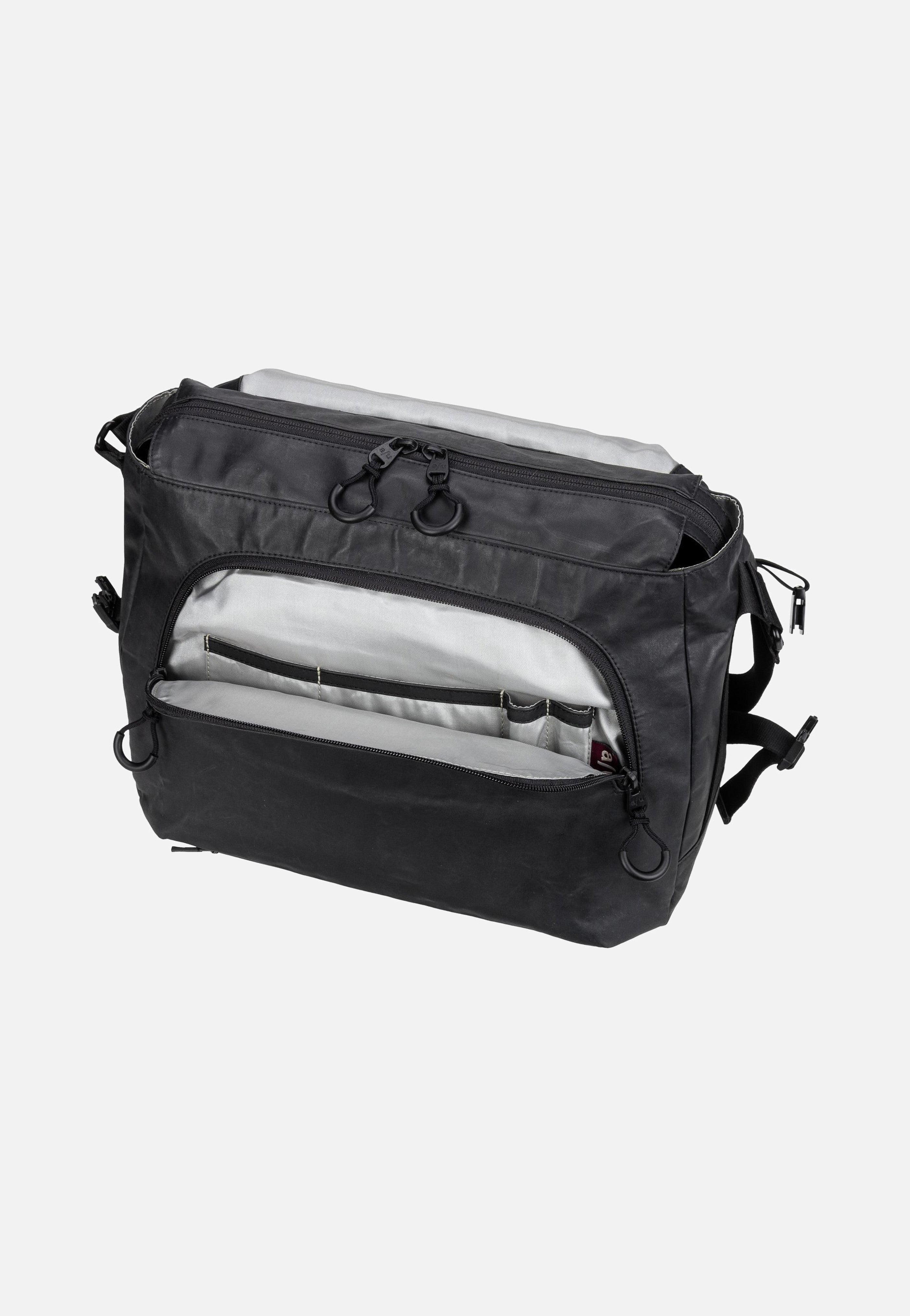 aunts & uncles Yamakuni RE Black Messenger Bag