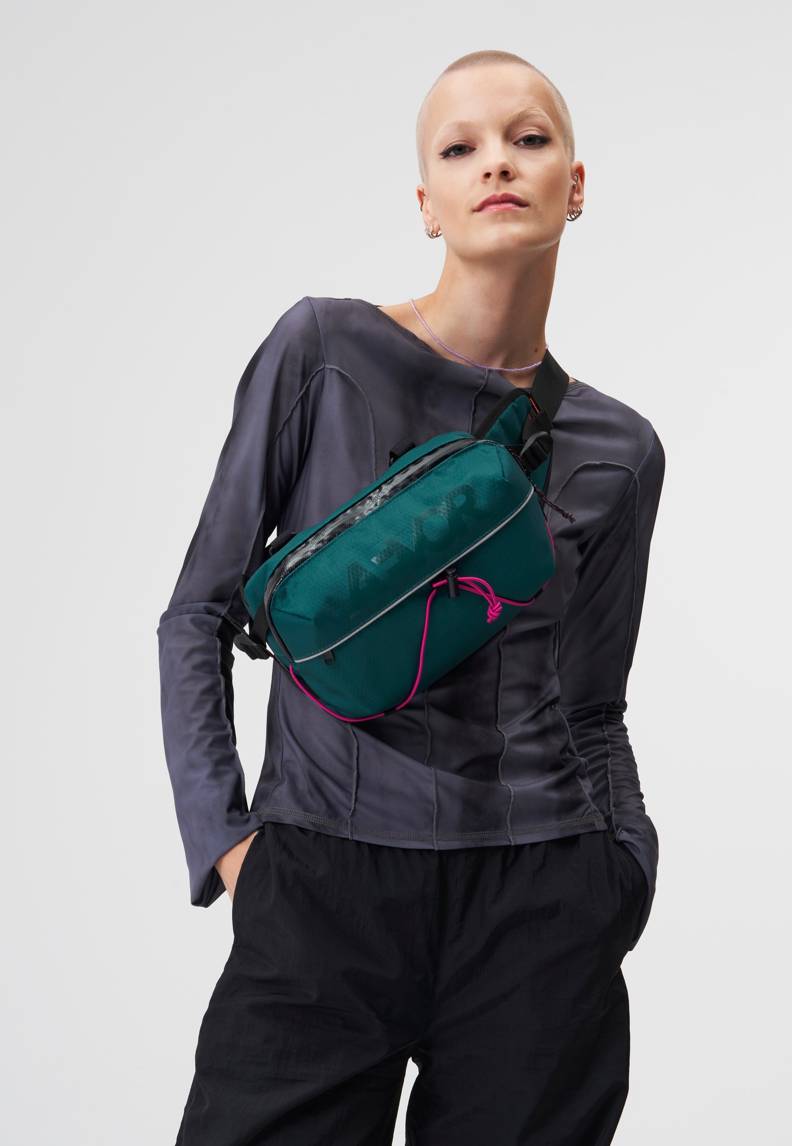 AEVOR Bar Bag Proof Evergreen Handlebar Bag