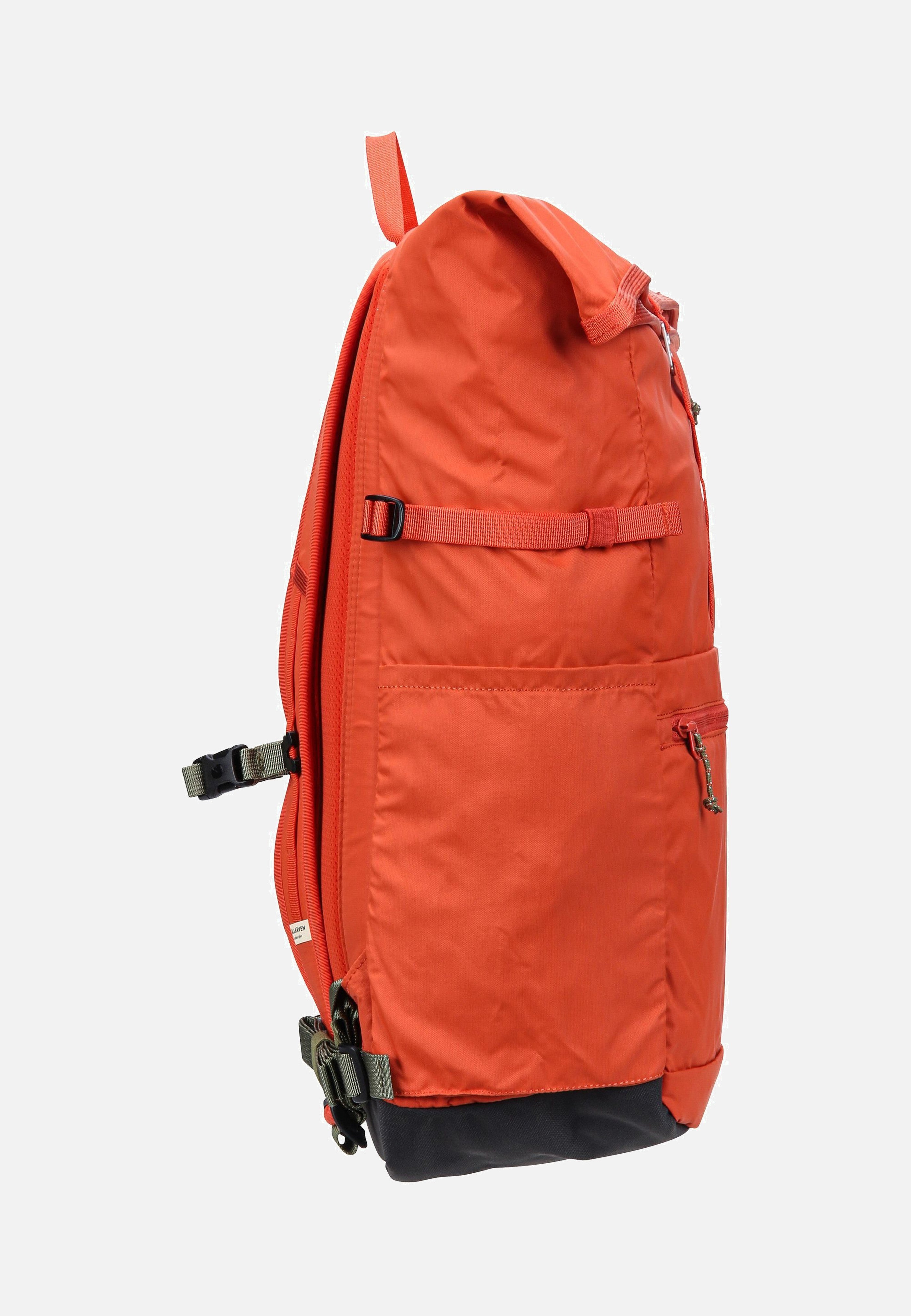 Fjällräven - High Coast Foldsack 24 Rowan Red - Rolltop Backpack | Neutral-Image