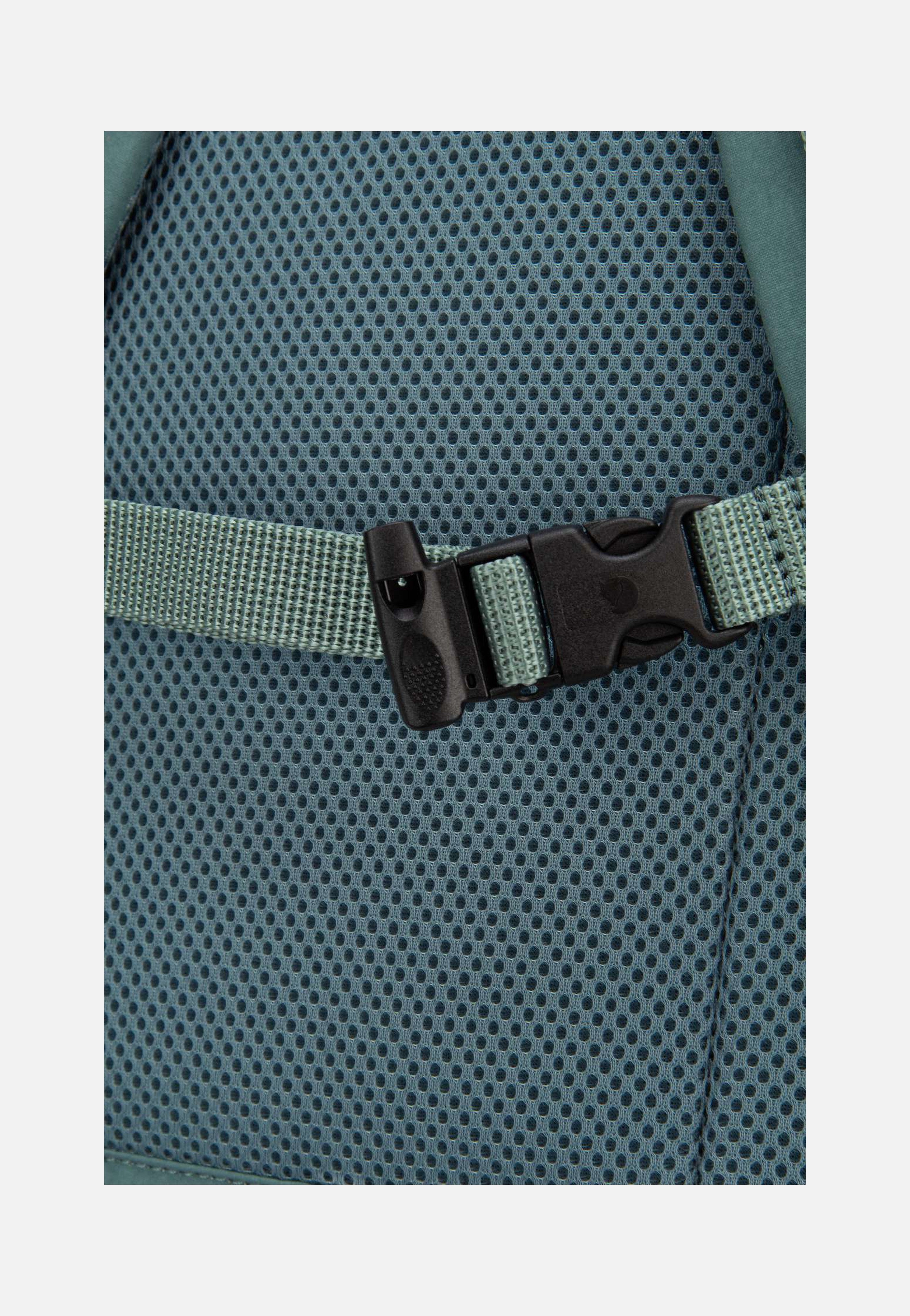 Fjällräven - Kanken Outlong Frost Green - Backpack | Neutral-Image