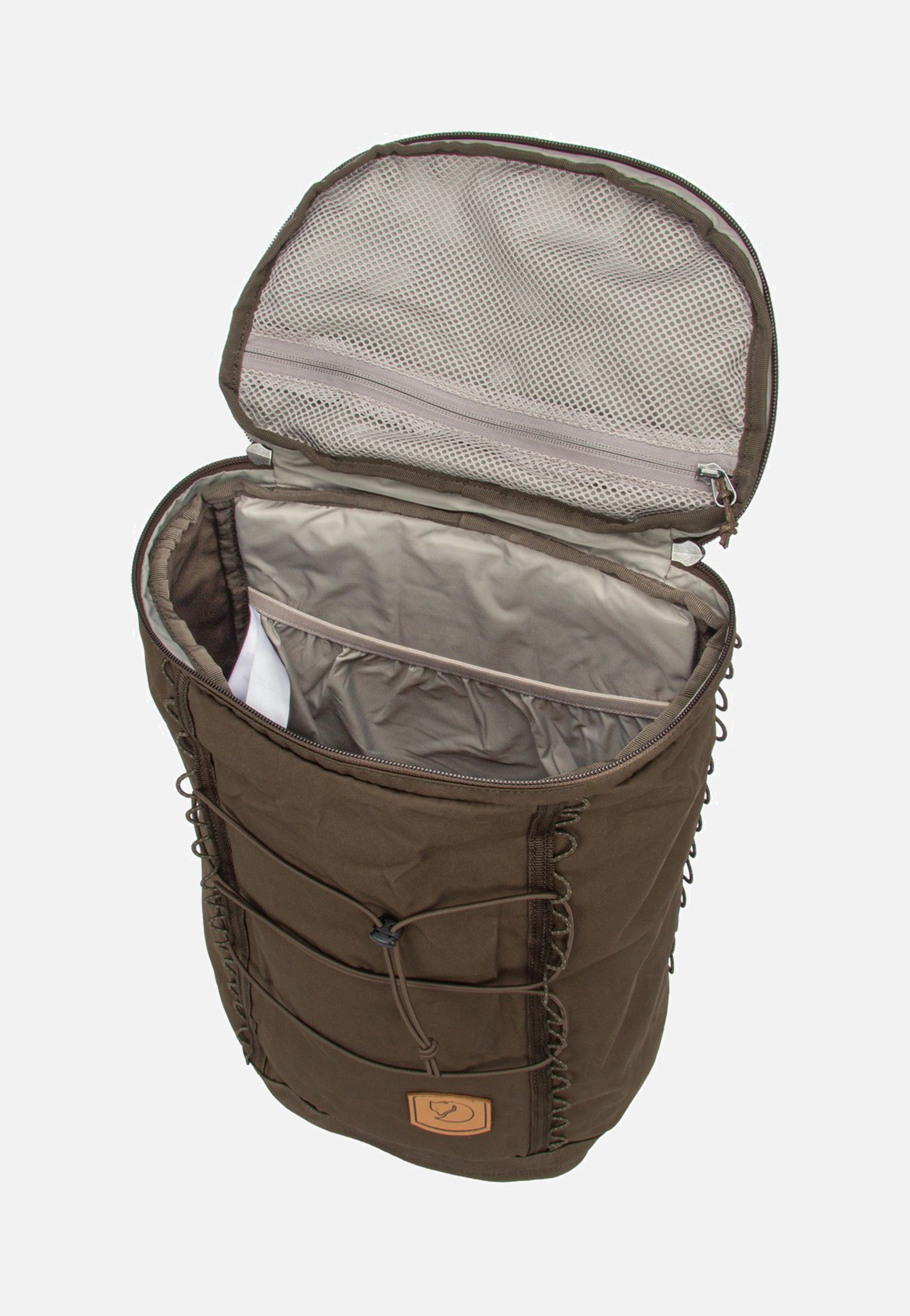 Fjällräven Singi 20 Dark Olive Hiking Rucksack