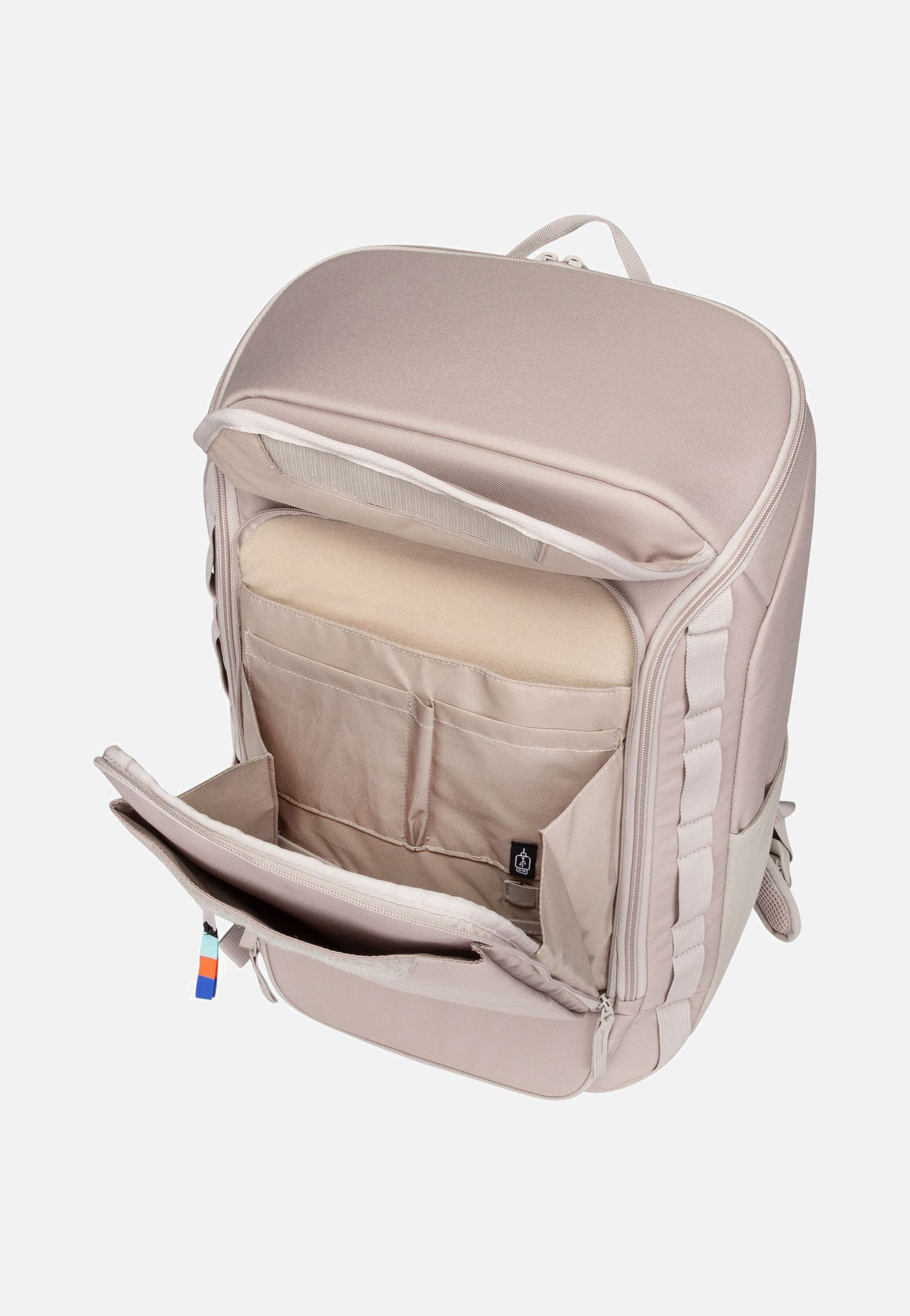 GOT BAG - Pro Pack Travel Scallop - Travel Backpack | Neutral-Image