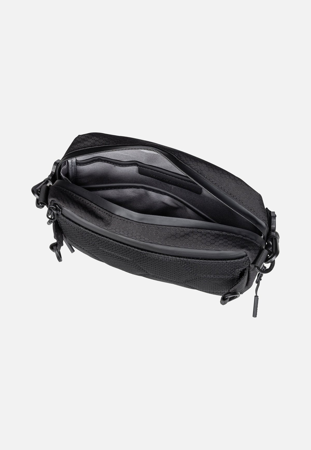 Kapten & Son Banff Chestbag All Black Crossbody Bag