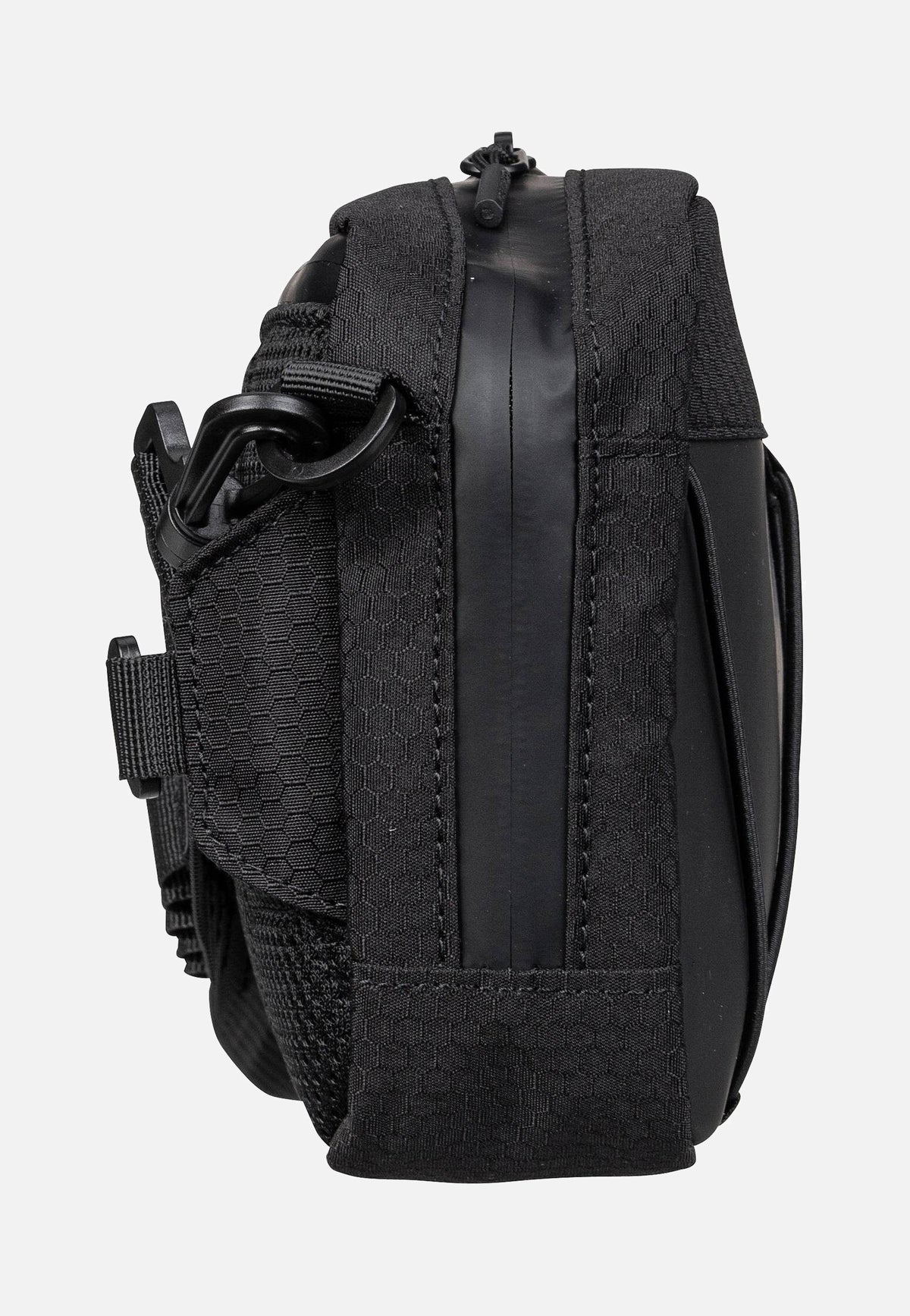 Kapten & Son Banff Chestbag All Black Crossbody Bag
