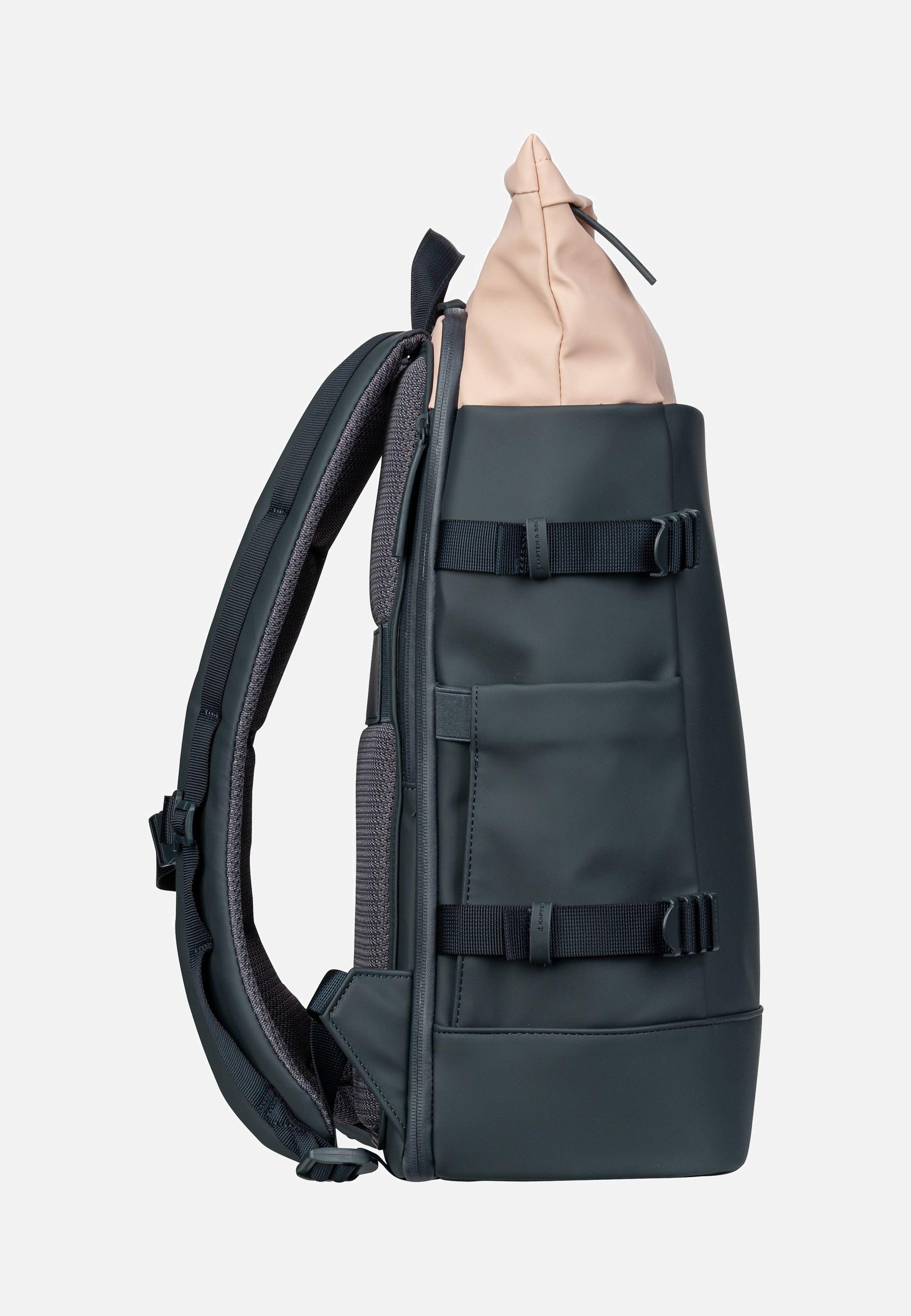 Kapten & Son Helsinki Pro Navy Blush Rucksack