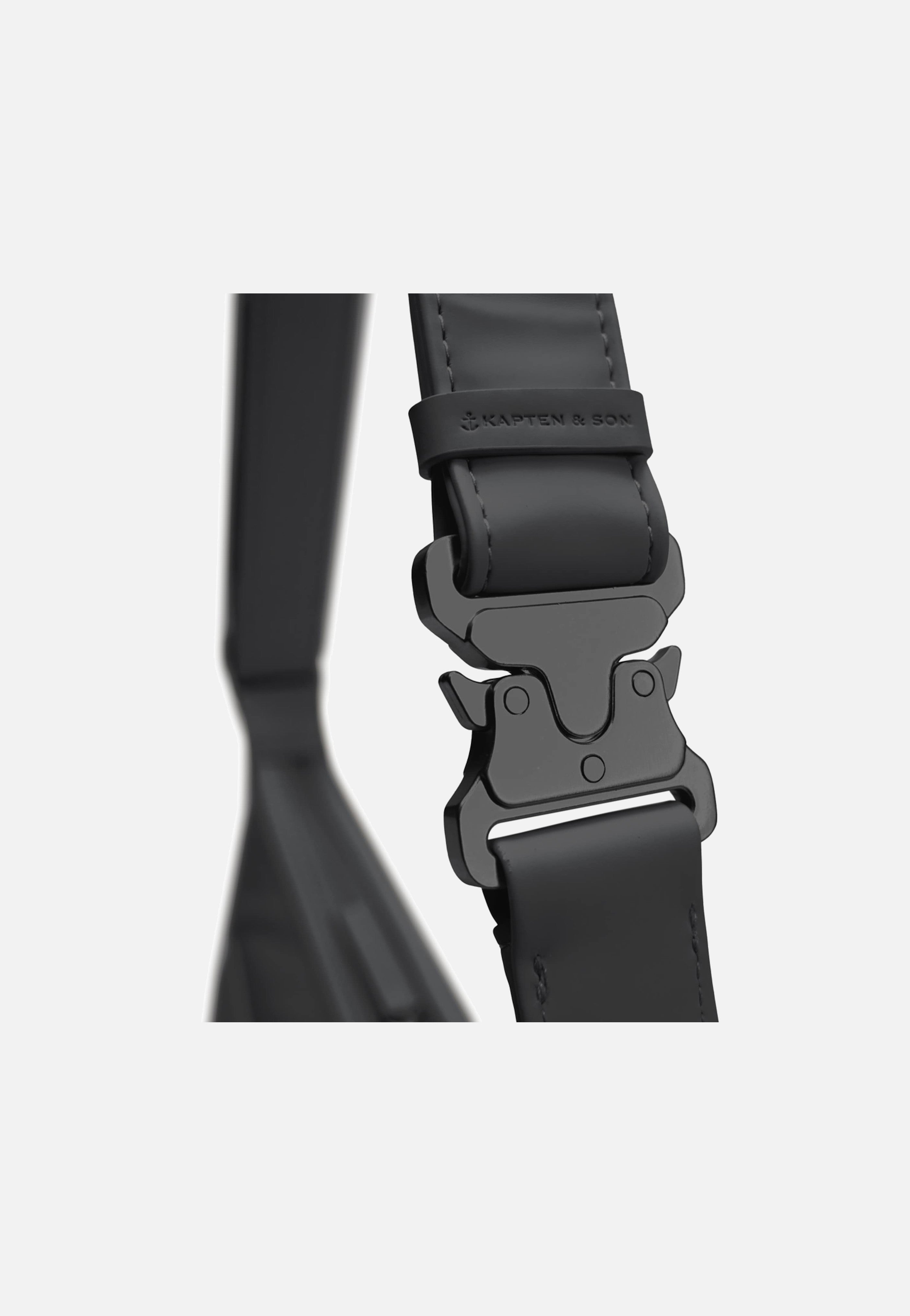 Kapten & Son - Torsby All Black - Sling Bag | Neutral-Image