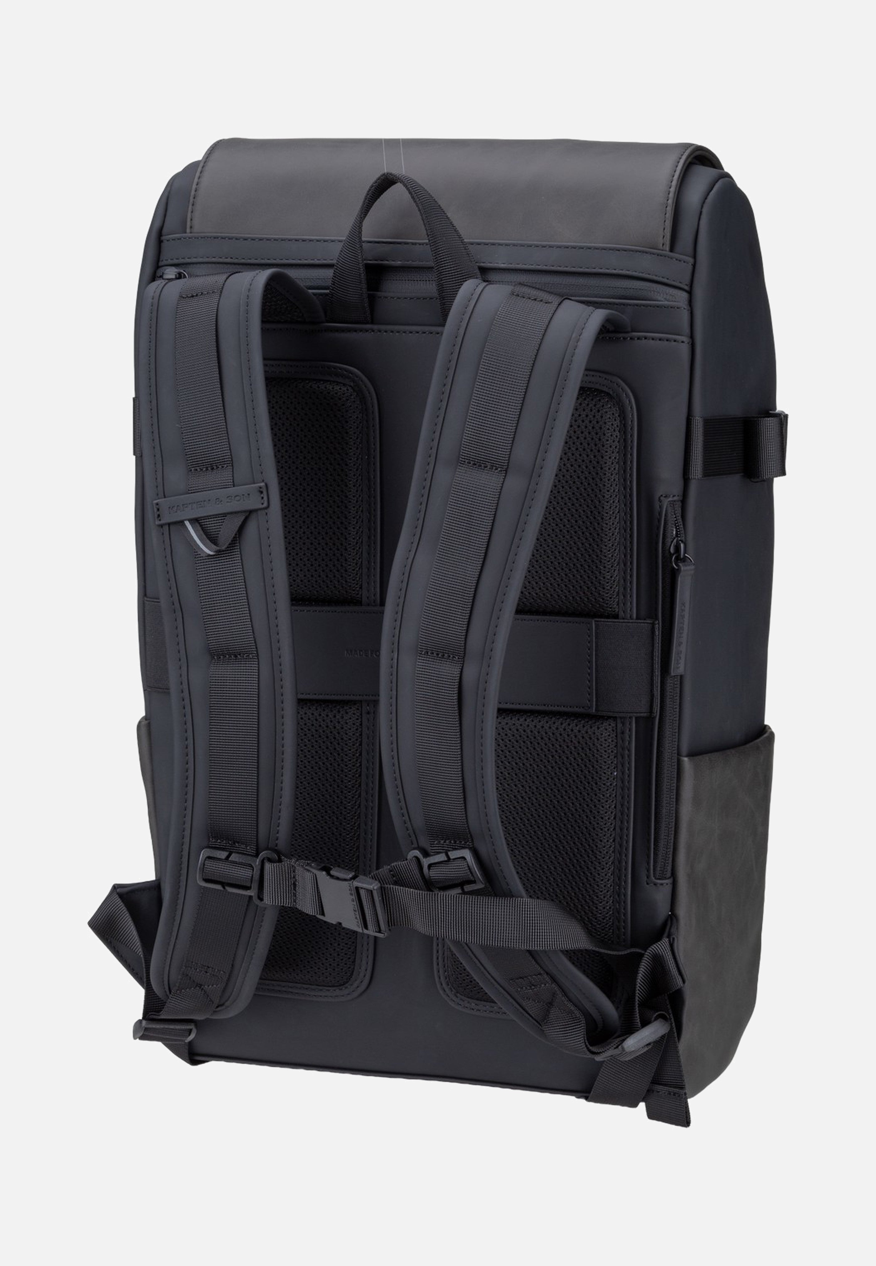 Kapten & Son Bali Pro All Black Backpack