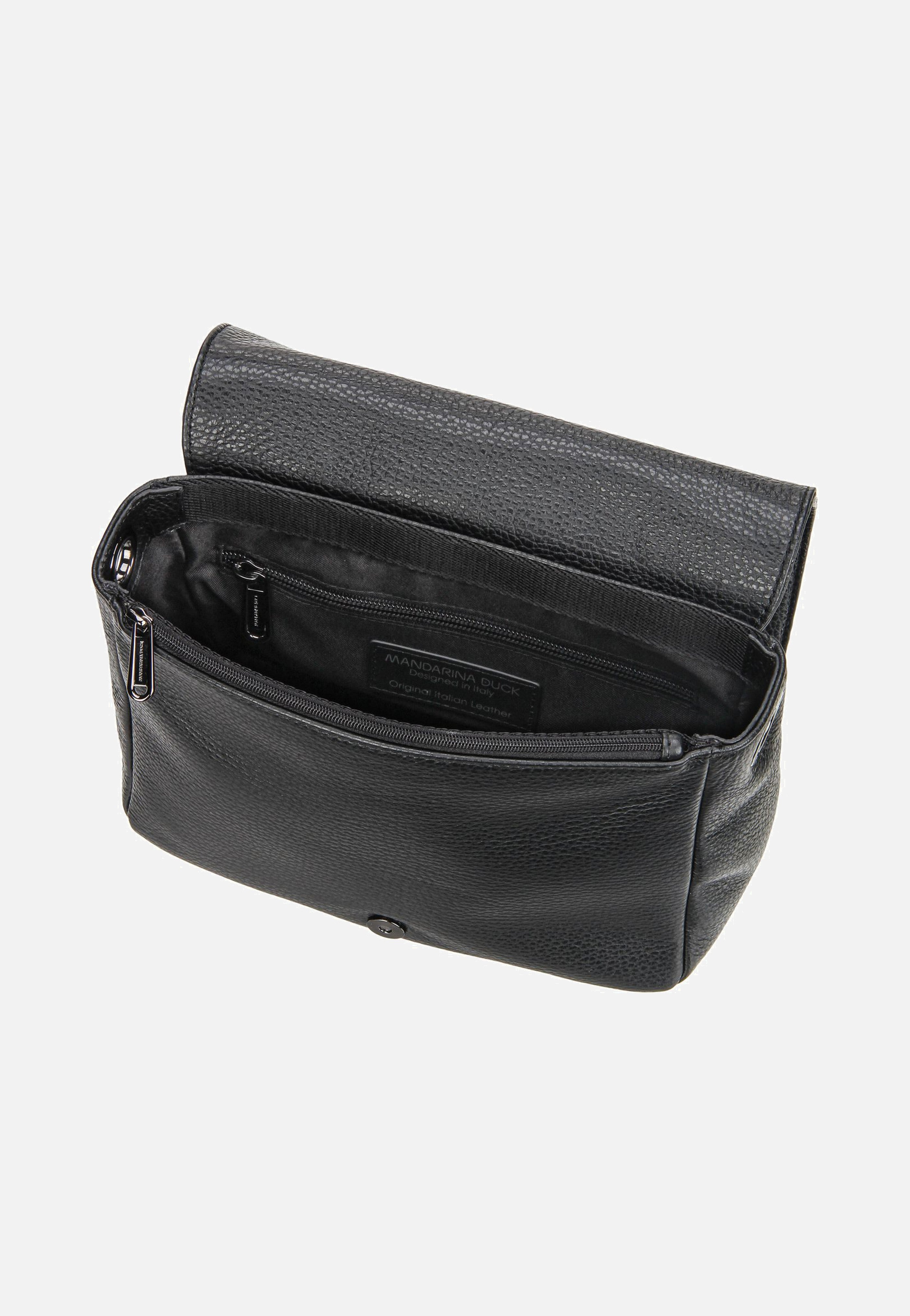 Mandarina Duck Mellow Leather Hunting Bag FZT69 Nero Umhängetasche