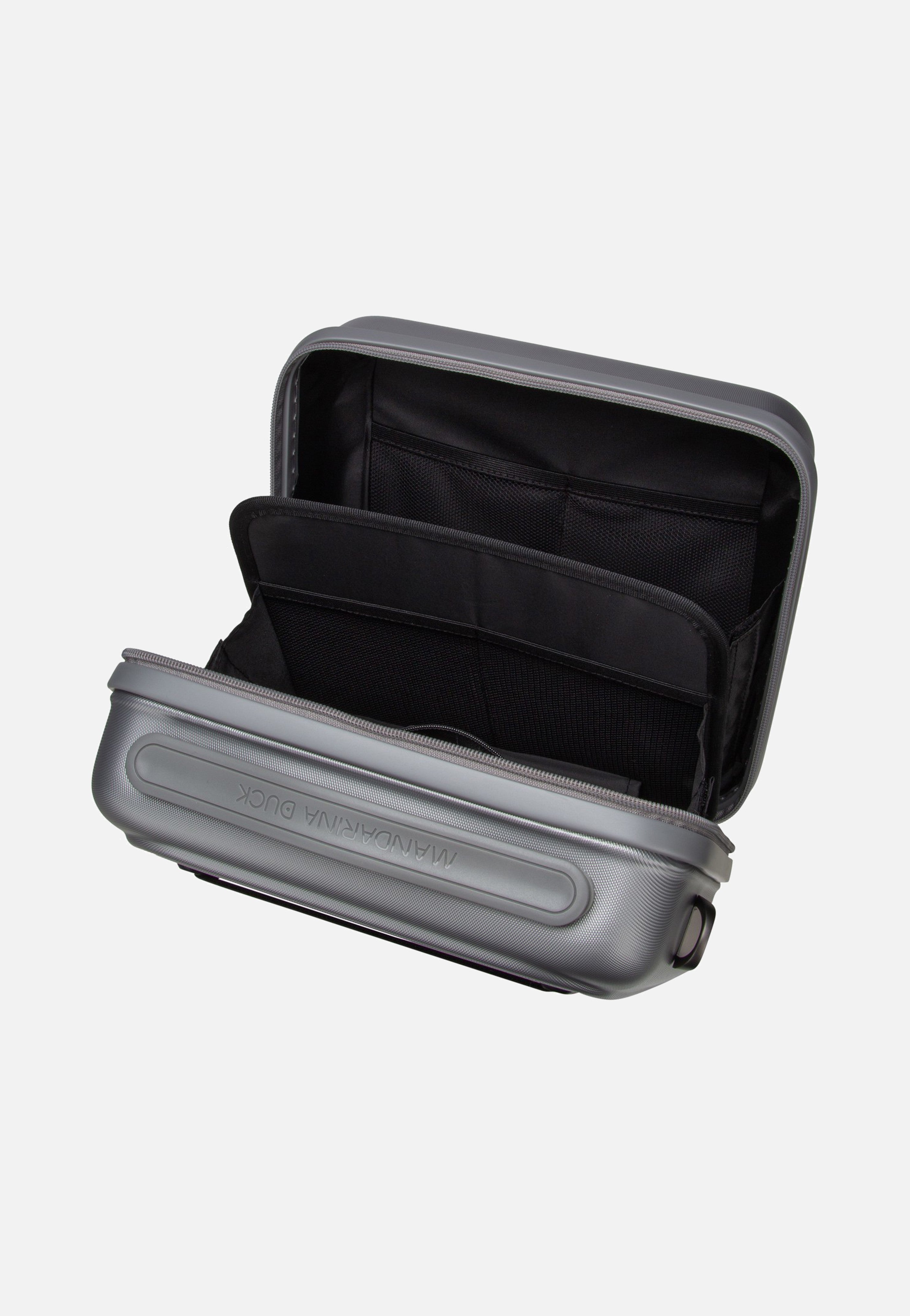 Mandarina Duck - Logoduck + SZN01 Silver - Cosmetic Case | Neutral-Image