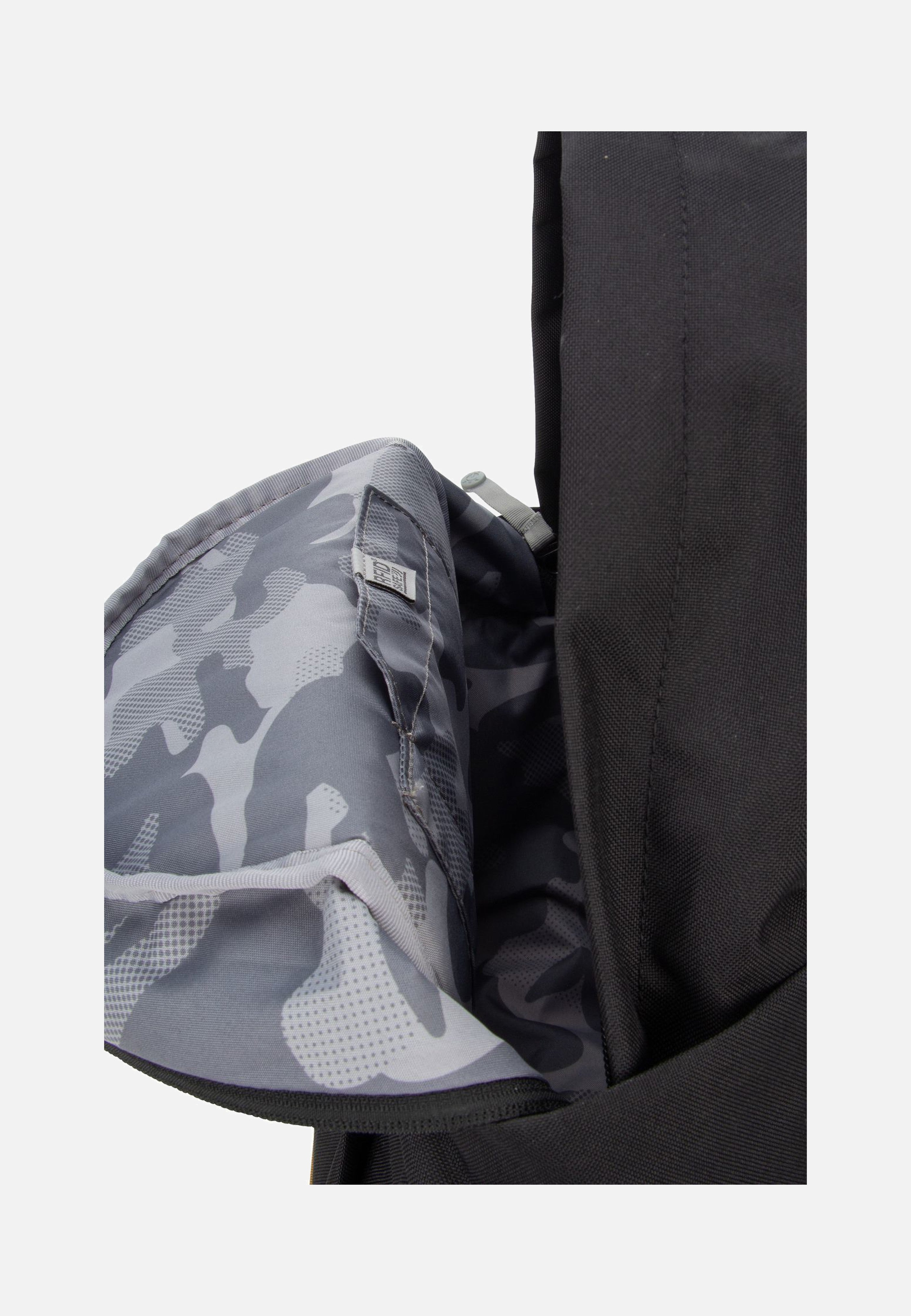 Pacsafe - GO 15L Jet Black - Backpack | Neutral-Image