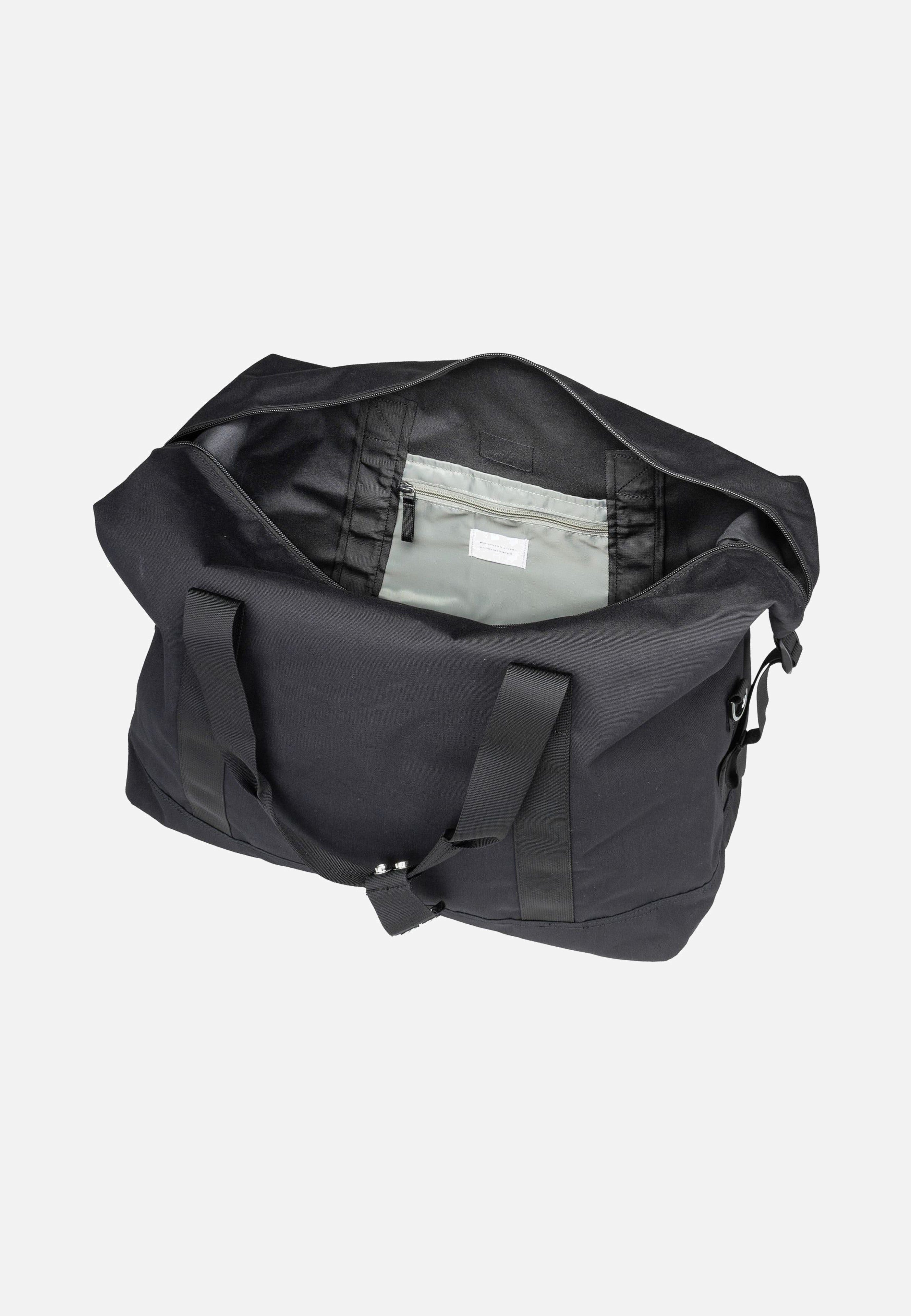 Sandqvist - Sture Black/Black Webbing - Weekender | Neutral-Image