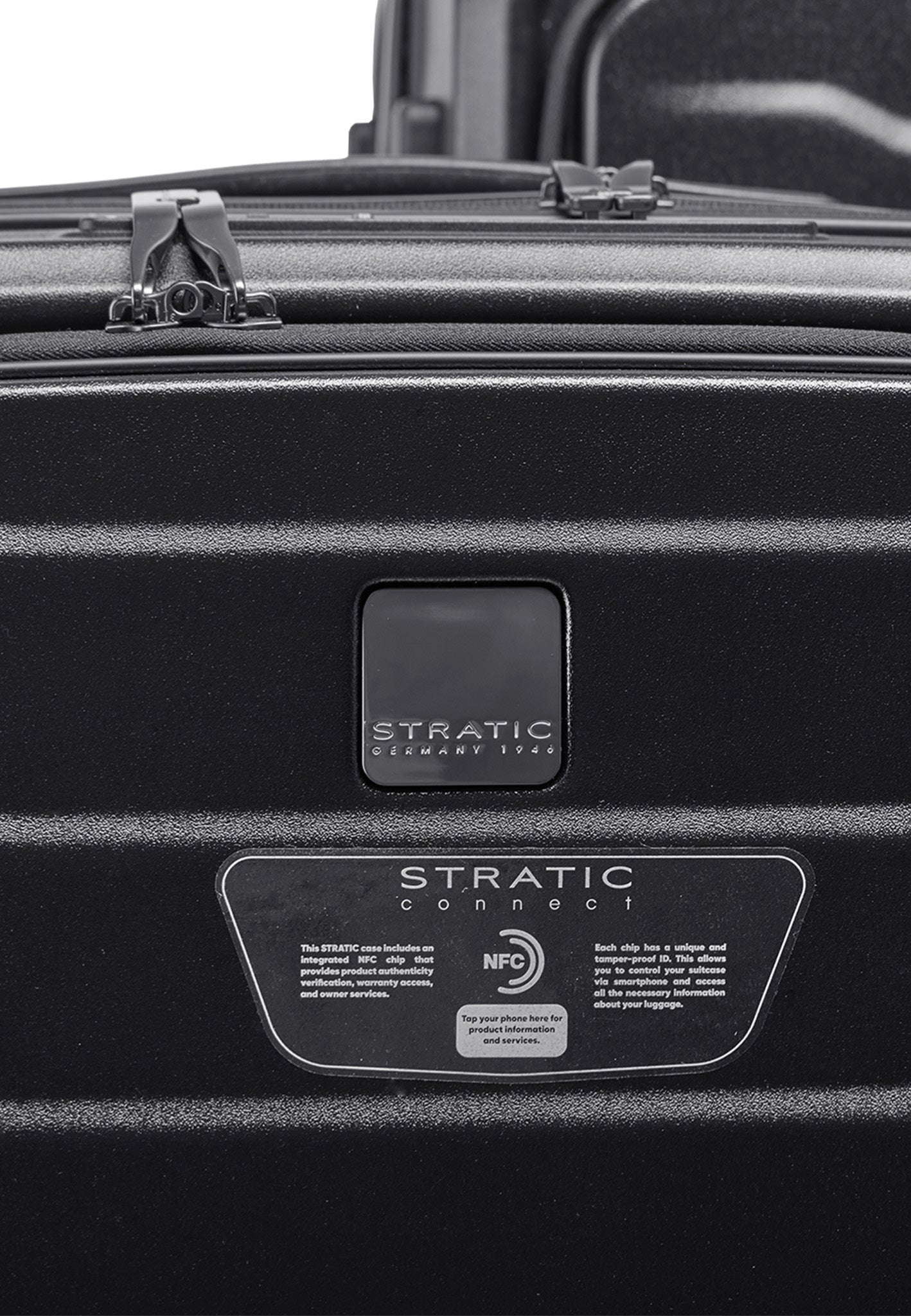 Stratic Phoenix ML Trolley M Black Suitcase