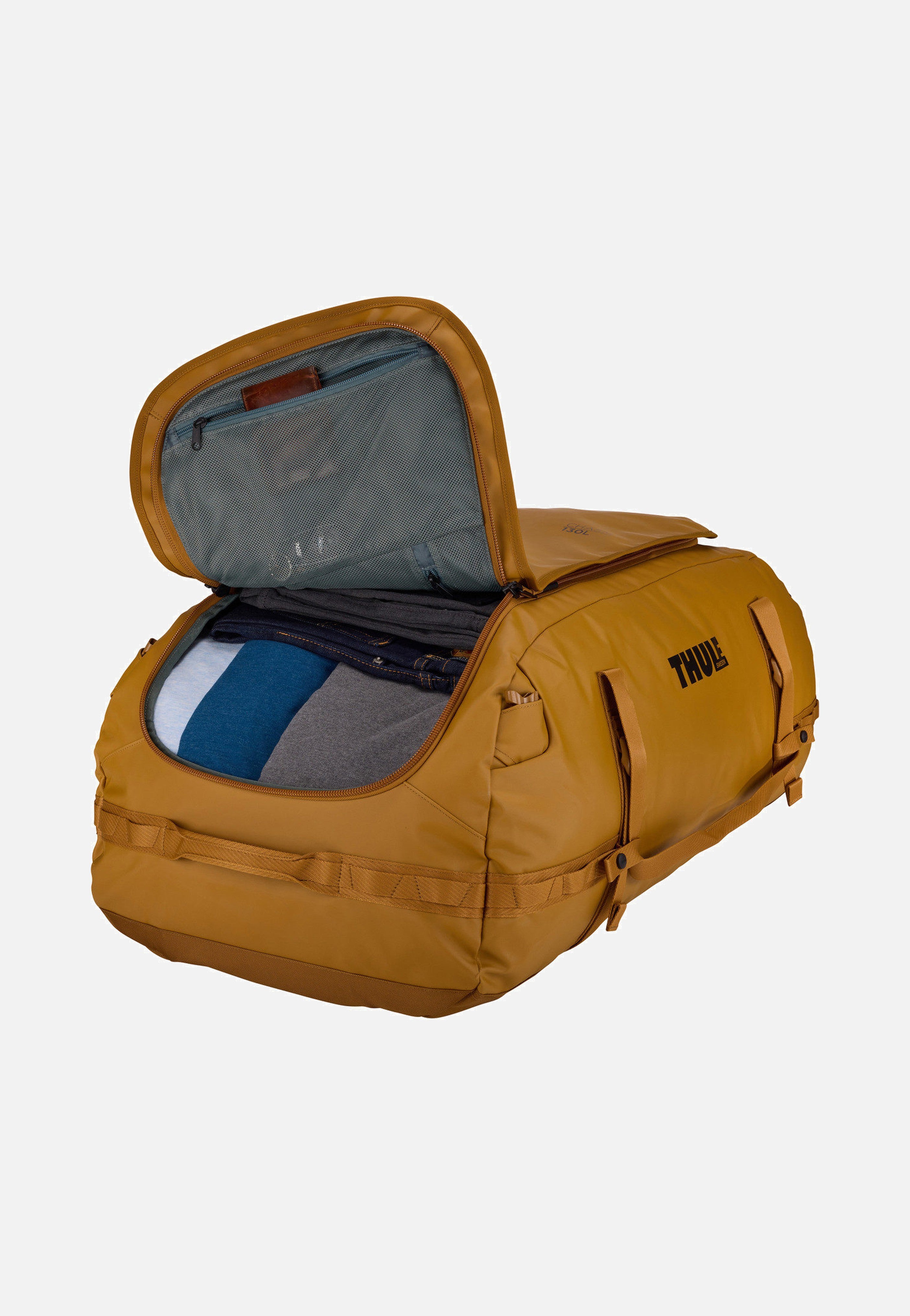 Thule Chasm 130L Golden Brown Dufflebag