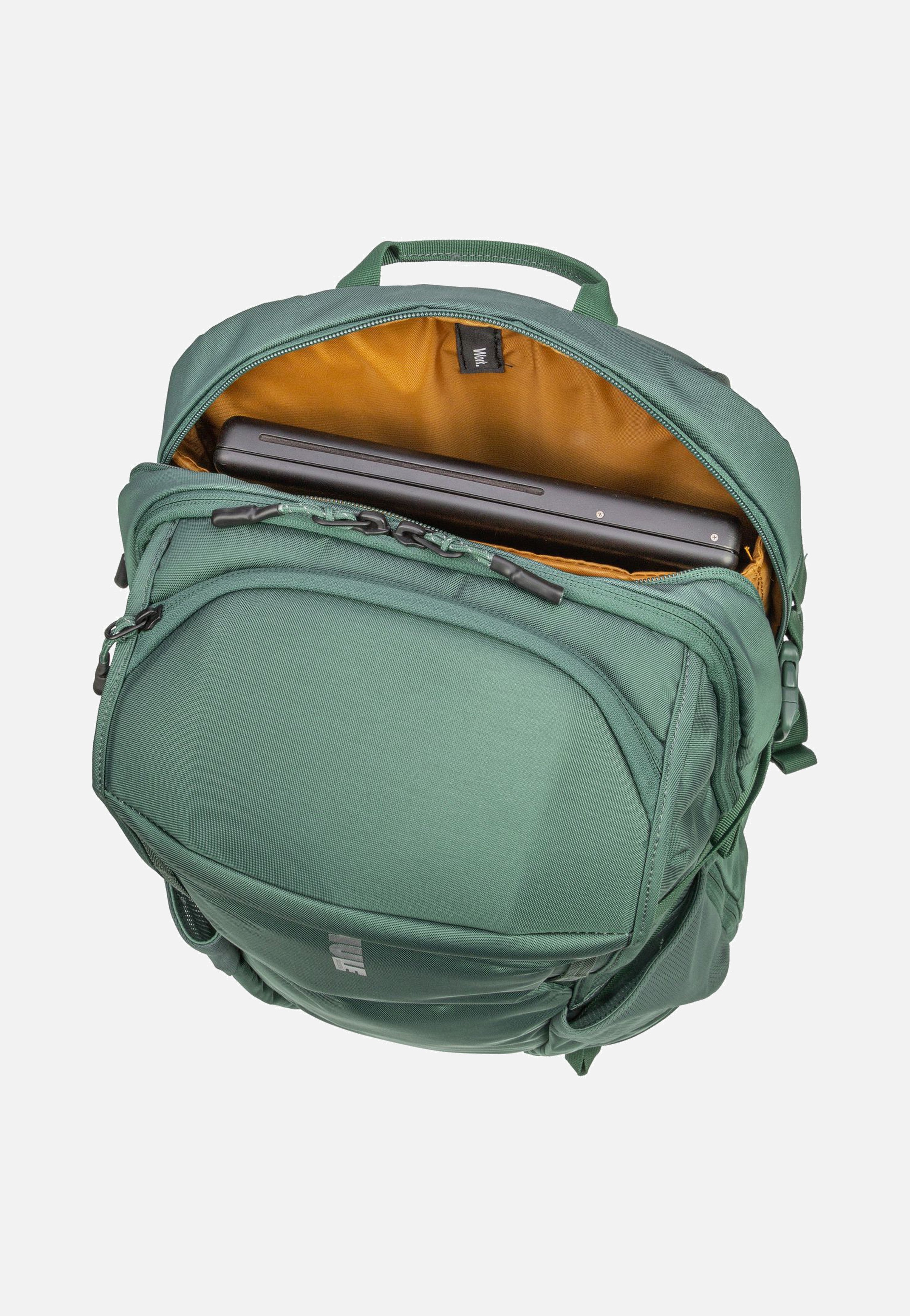 Thule 3203538 Wanderrucksack 'Alle Bahn' – Größe M, Garten Grün, Mit Trekkingstock-Halterung