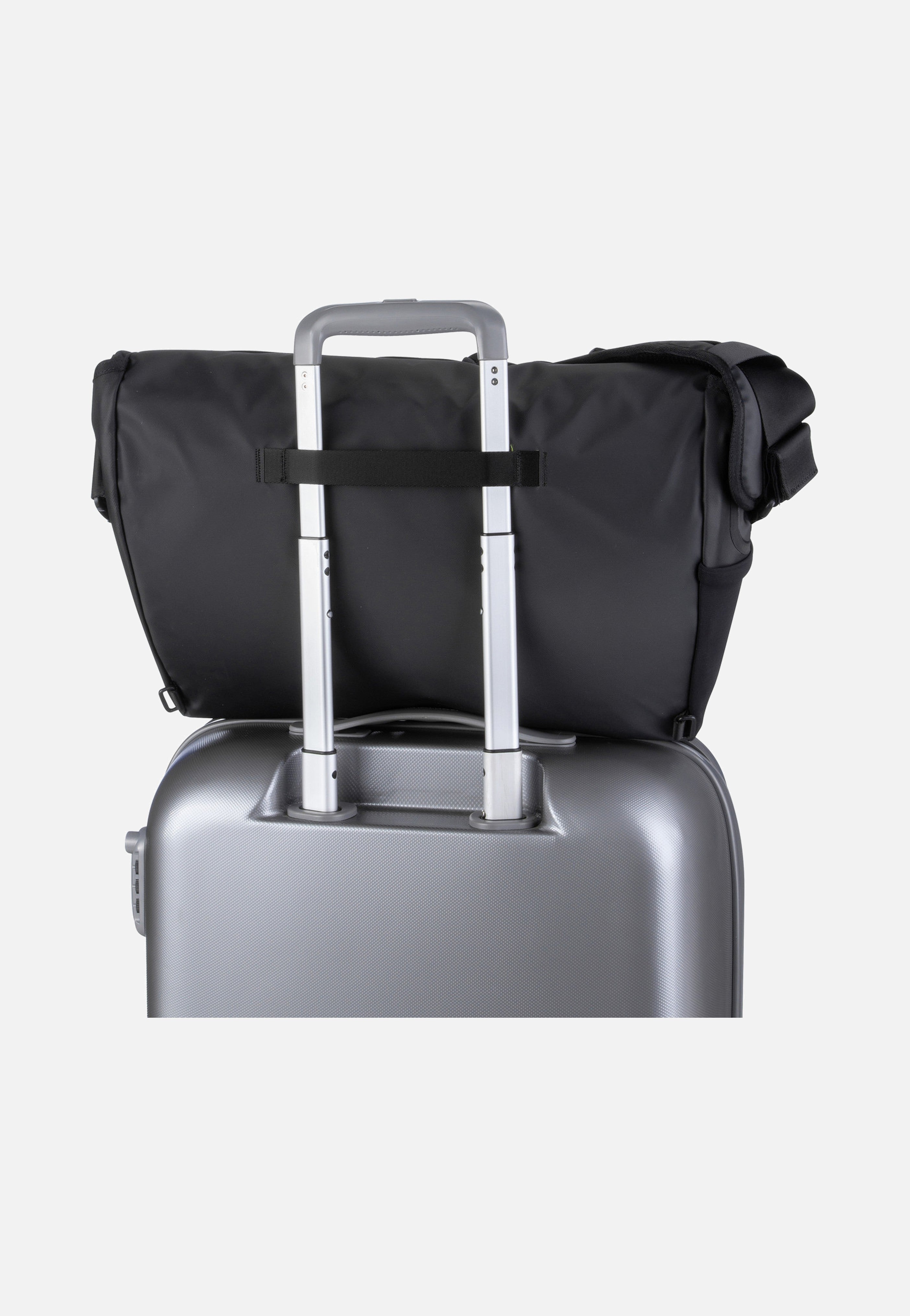 Timbuk2 - Especial Stash M Jet Black - Messenger Bag | Neutral-Image