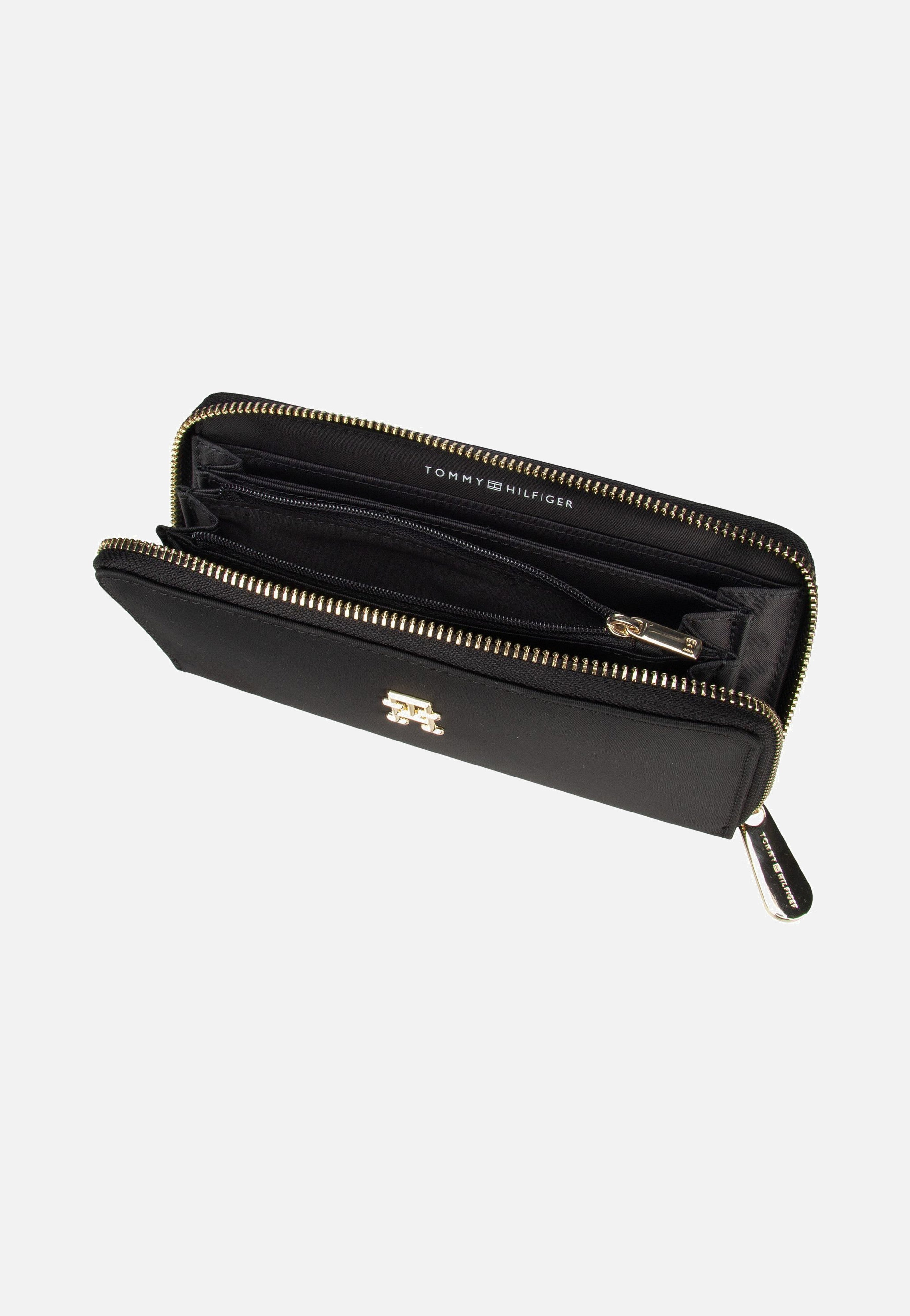 Tommy Hilfiger - TH Emblem Large ZA Black - Wallet | Women-Image