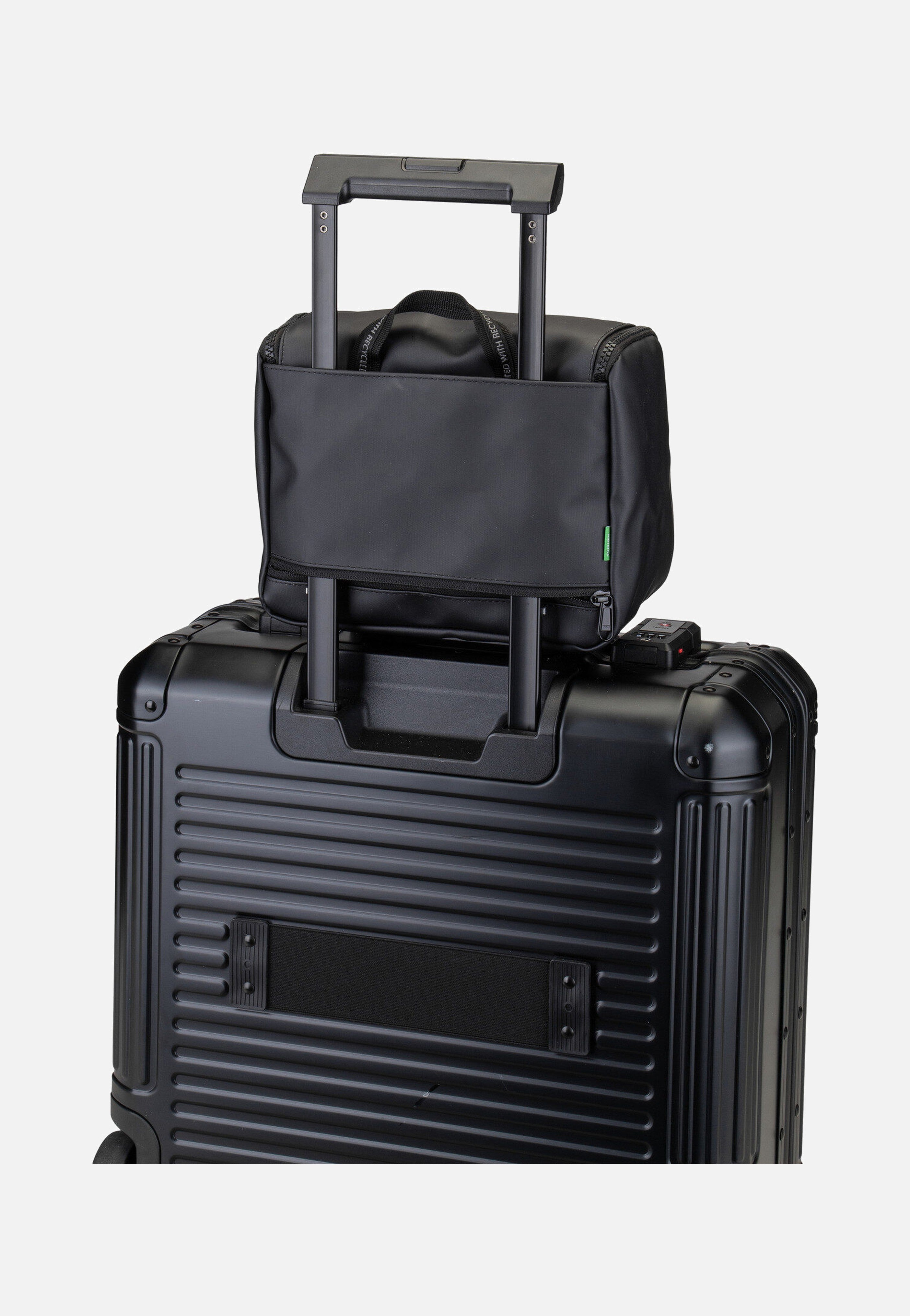 Vaude - Banaba Black - Toiletry Bag | Neutral-Image