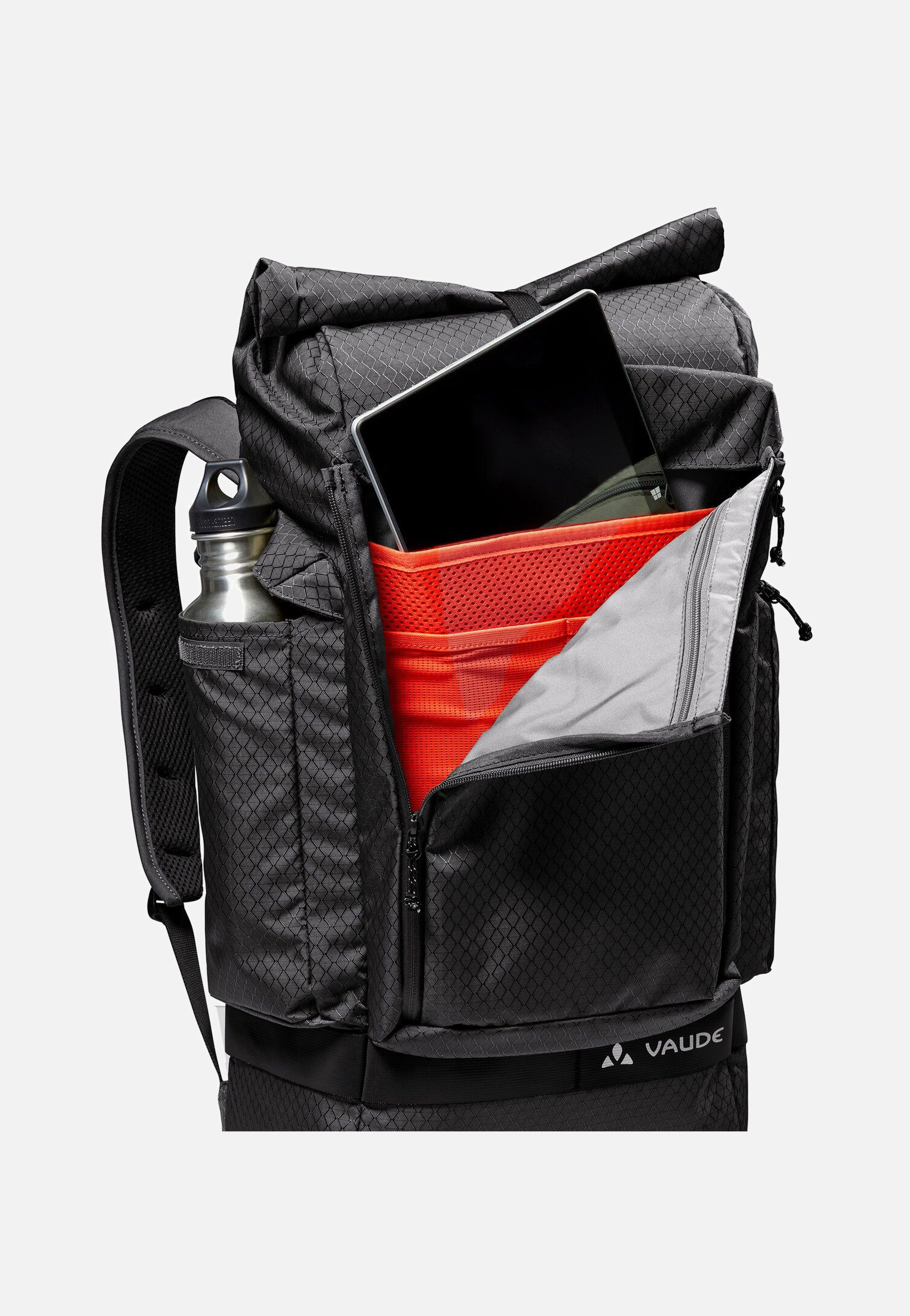 Vaude - Cyclist Pack Black - Rolltop Backpack | Neutral-Image