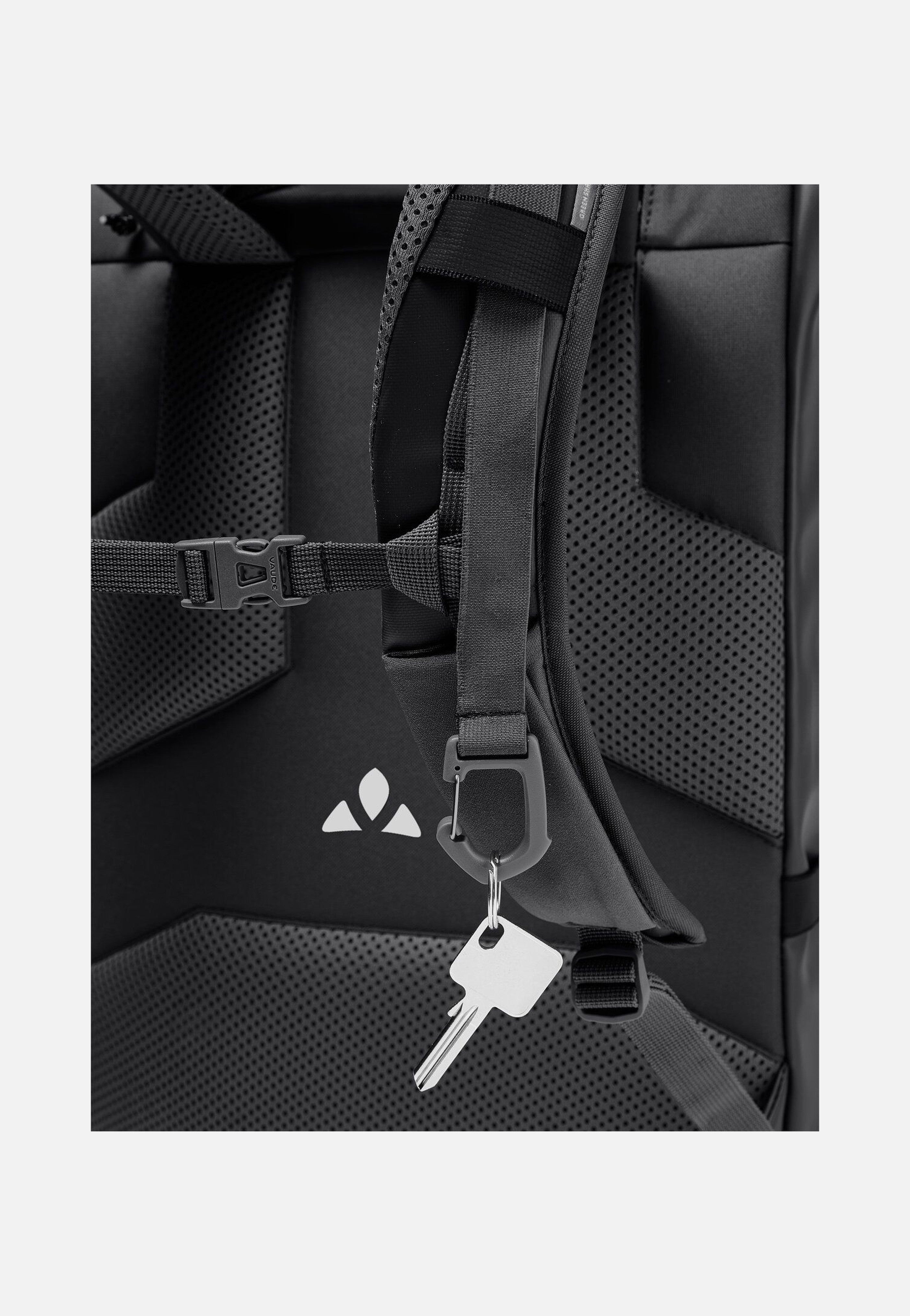 Vaude - Mineo 23 Black - Rolltop Backpack | Neutral-Image