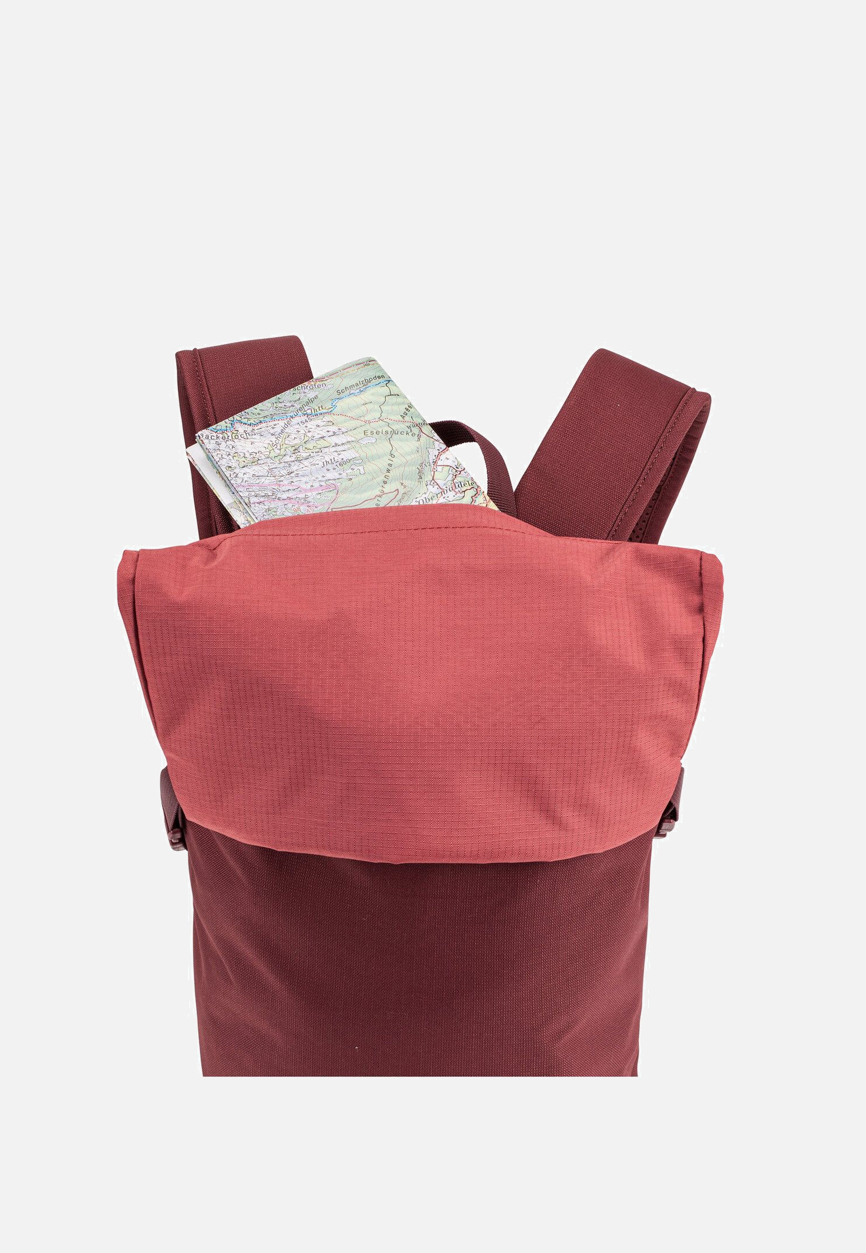 Vaude Unuk II Dark Cherry Rolltop Rucksack